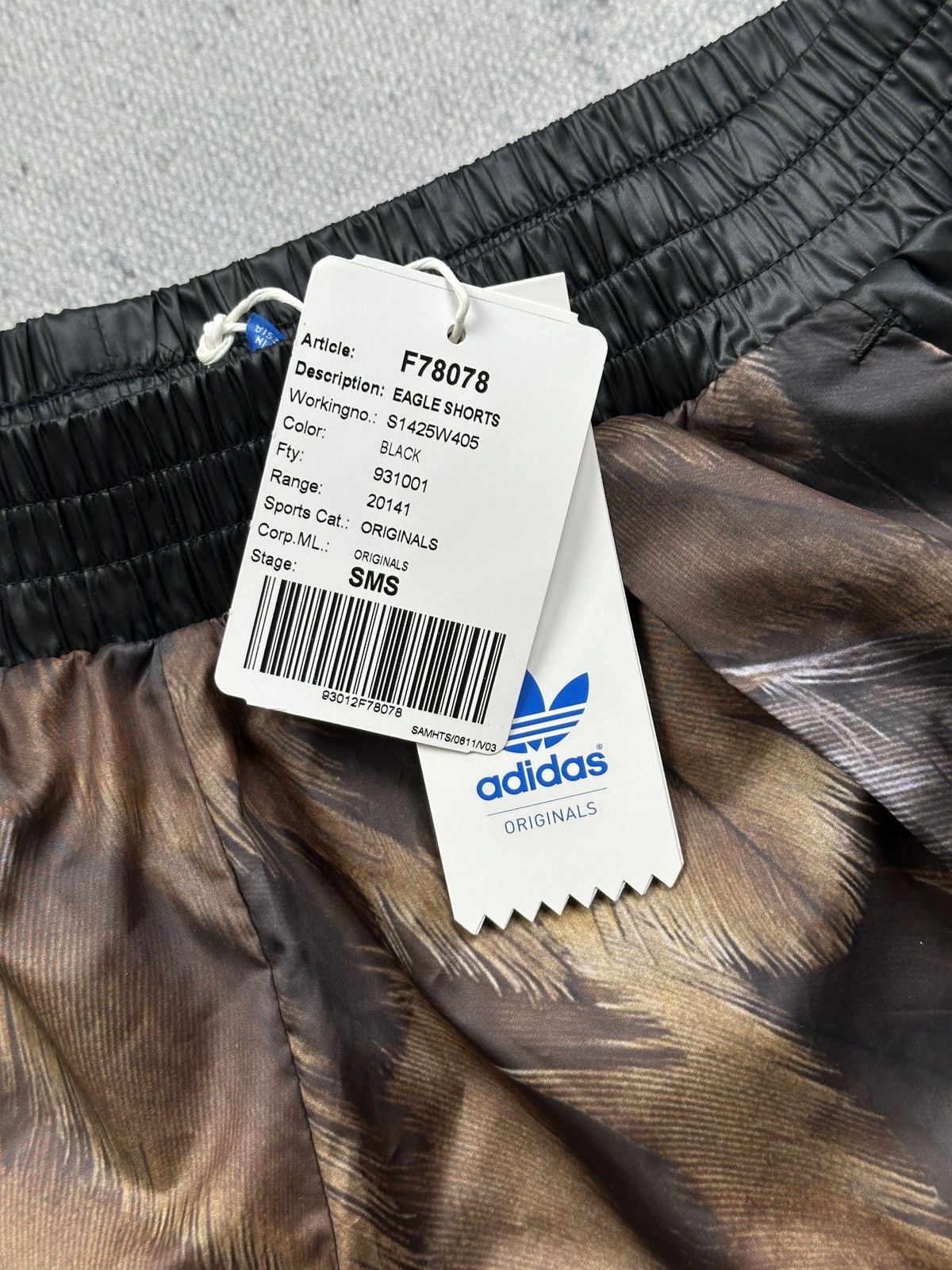 Adidas Adidas Originals Eagle Print Sample Tee & Shorts Set Rare Size 28" / US 6 / IT 42 - 10 Thumbnail