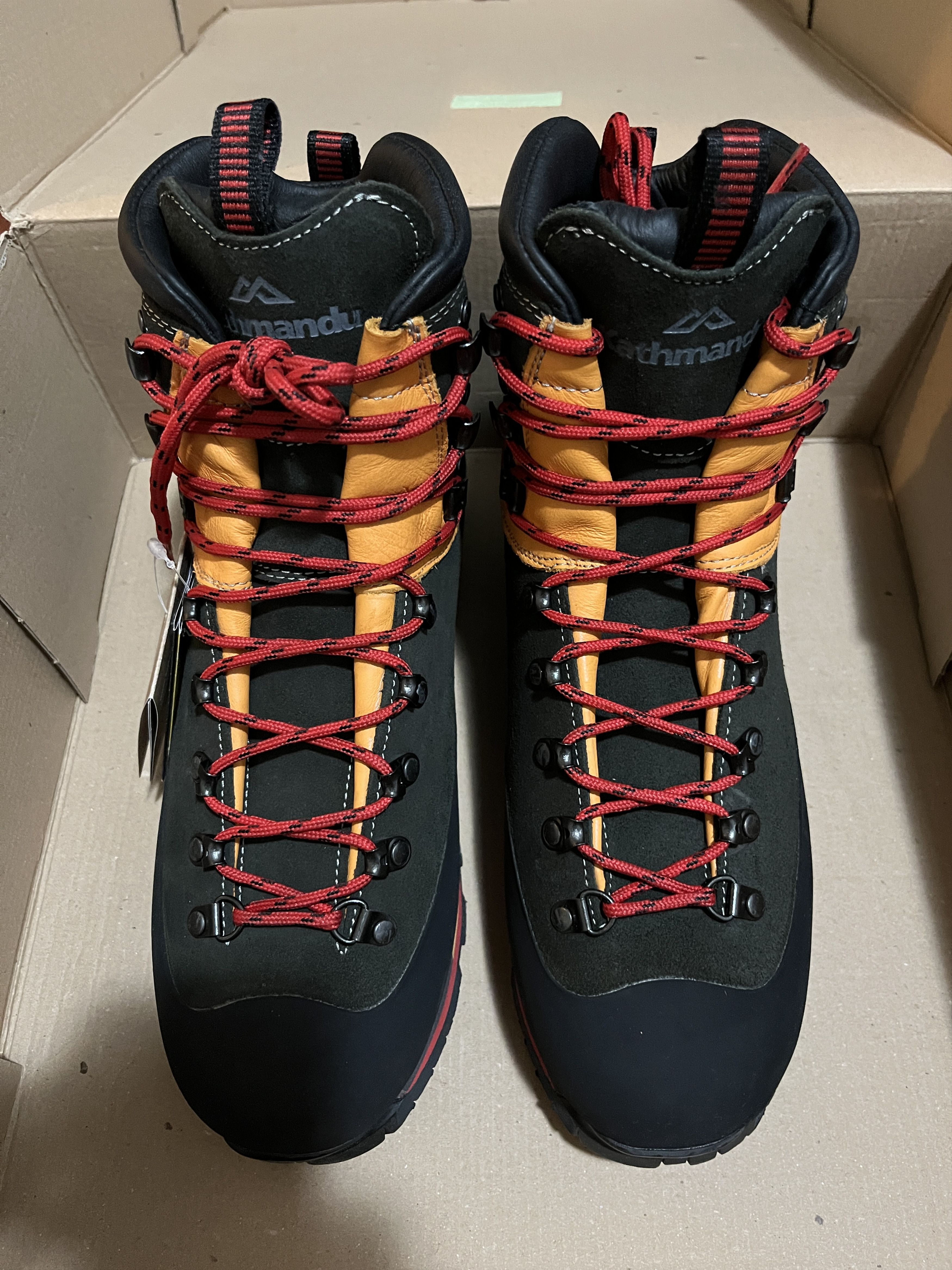 Kathmandu × Vibram XT Fitzgerald NGX Mountaineering Boots Made In Italy Size US 9 / EU 42 - 7 Thumbnail