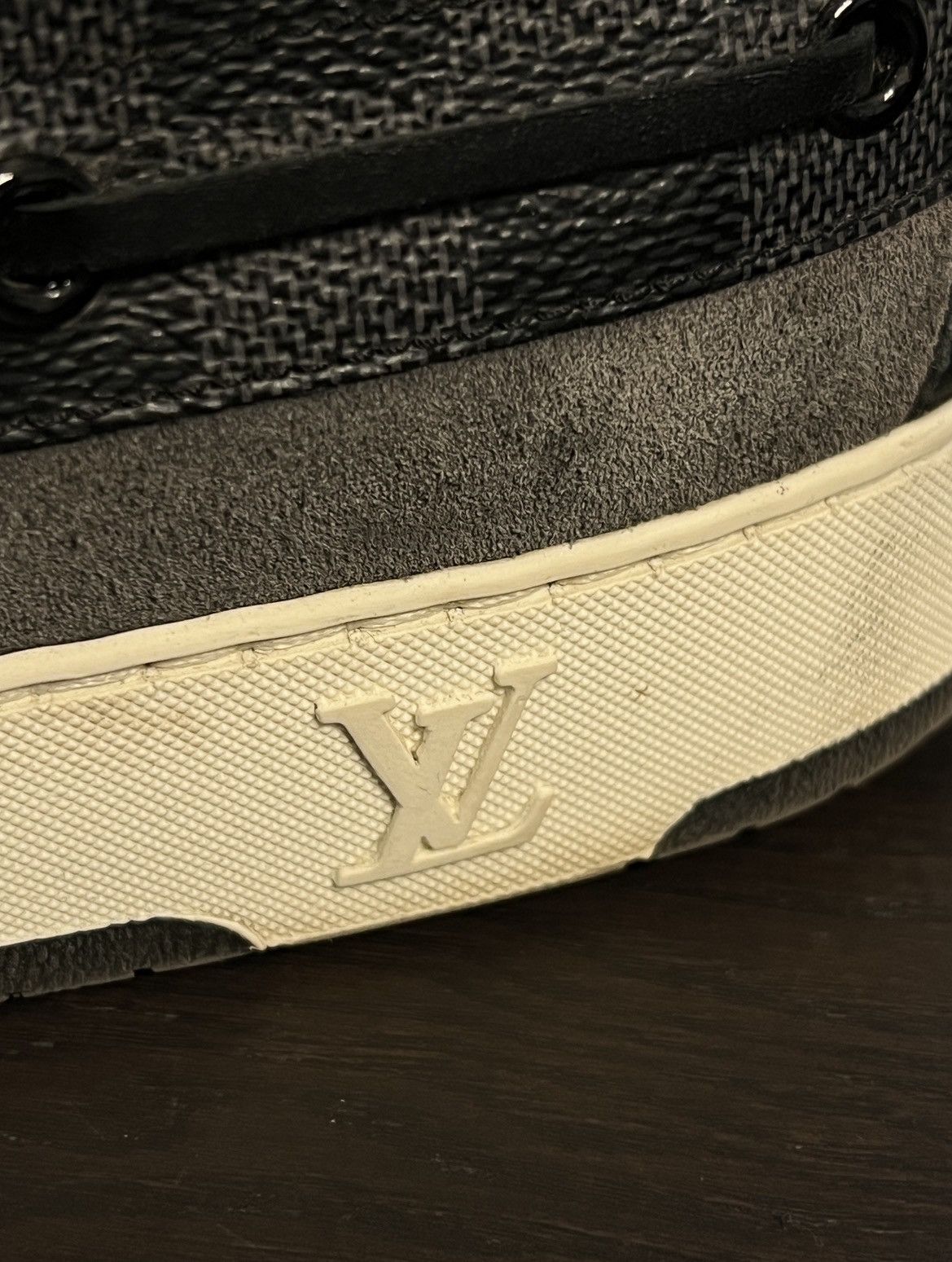 Louis Vuitton Louis Vuitton Propeller Sneakers Size US 9 / EU 42 - 3 Thumbnail