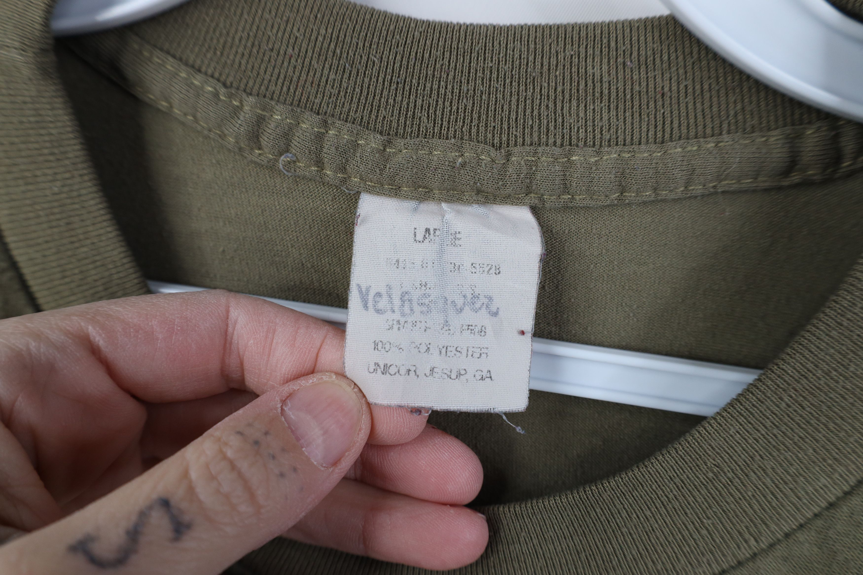 Vintage Vintage 90s Streetwear Short Sleeve T-Shirt Coyote Brown USA Size US L / EU 52-54 / 3 - 8 Thumbnail