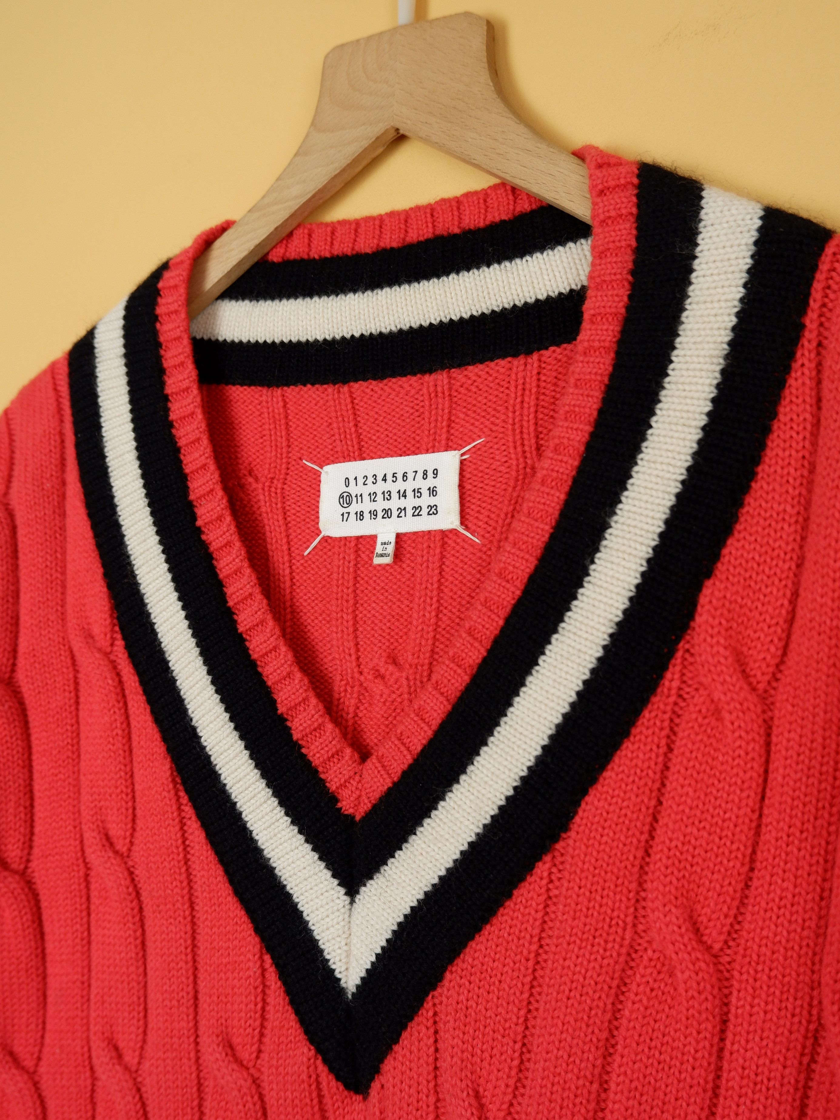 Maison Margiela Last drop! Maison Margiela collegiate v-neck sweater Size US S / EU 44-46 / 1 - 4 Thumbnail