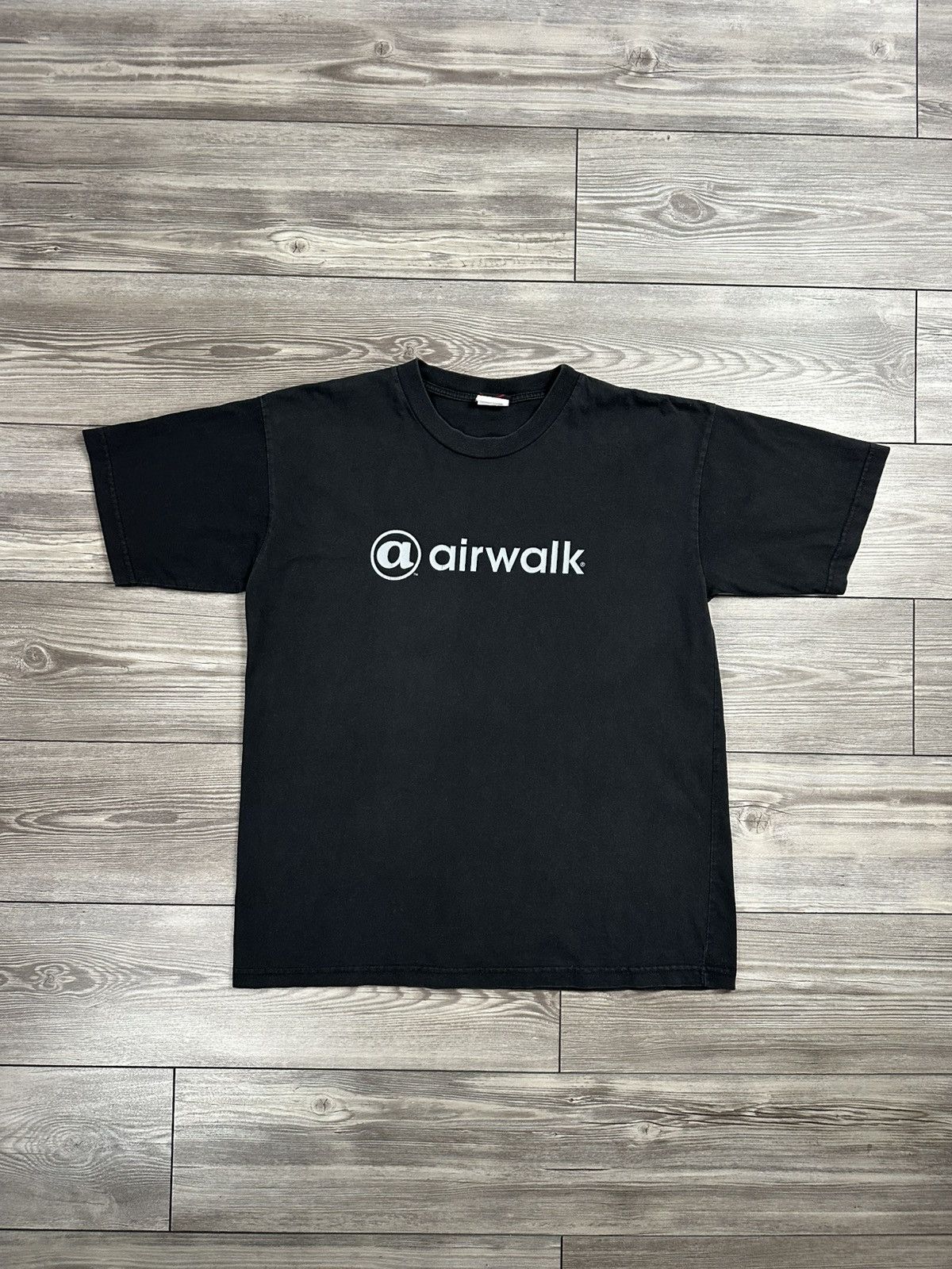 Airwalk × Jnco × Streetwear Vintage 90's Airwalk T Shirt