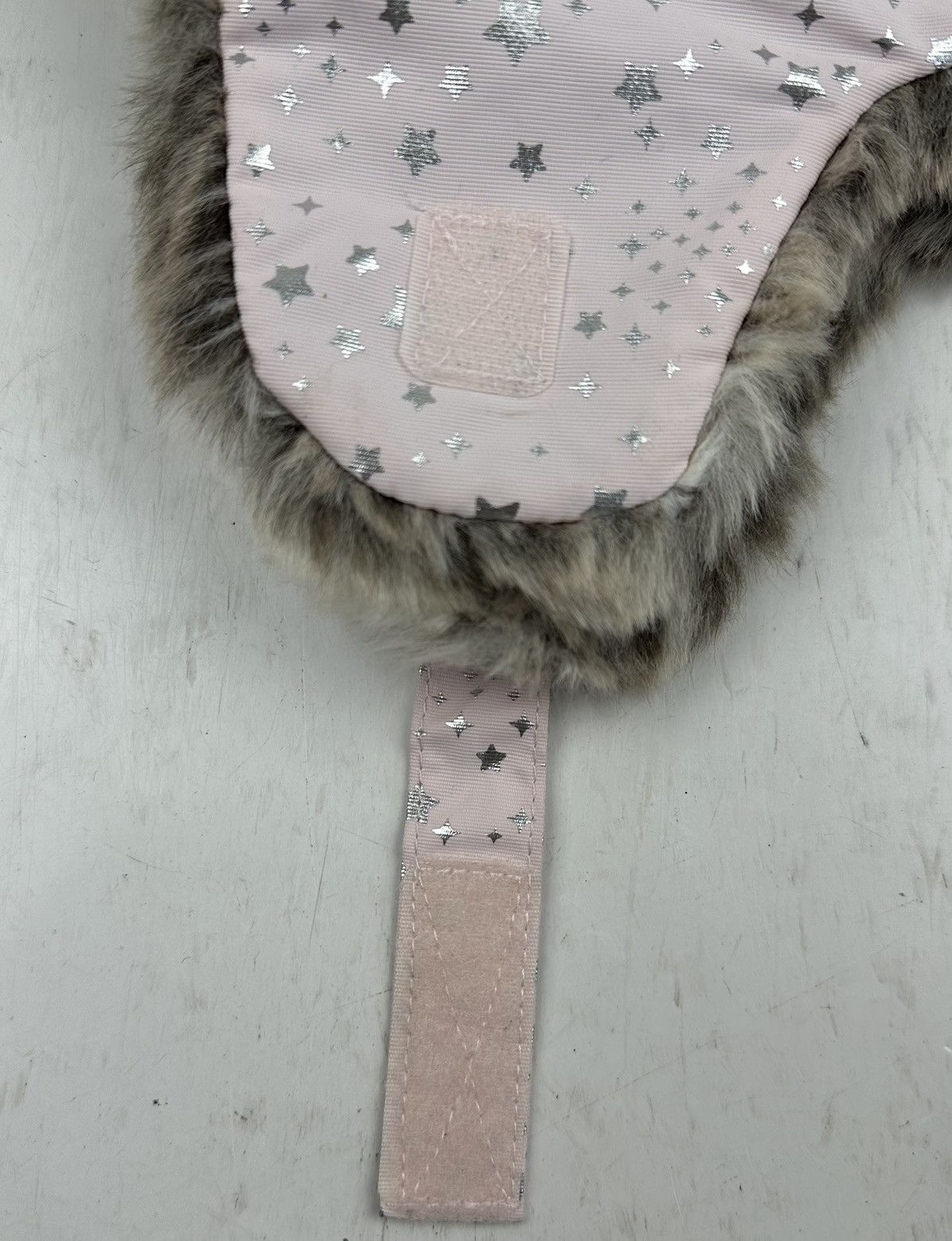 H&M × Japanese Brand HELLO KITTY TRAPPER HAT ( kids ) - TC 38 Size ONE SIZE - 4 Thumbnail