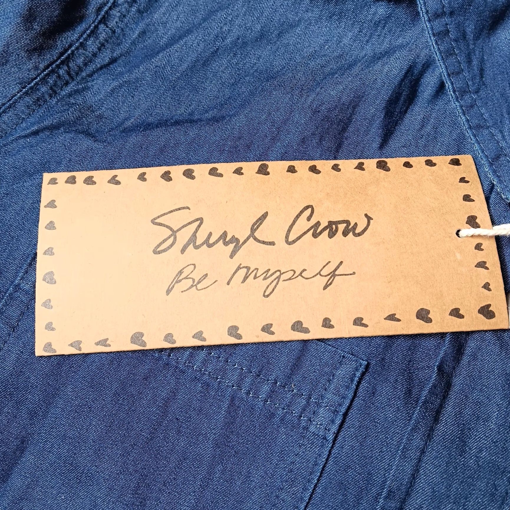 Vintage VINTAGE Cheryl Crow Be Myself Women’s Chambray Long Sleeve Snap Shirt Medium Blue Butterfly EUC Size M / US 6-8 / IT 42-44 - 4 Thumbnail