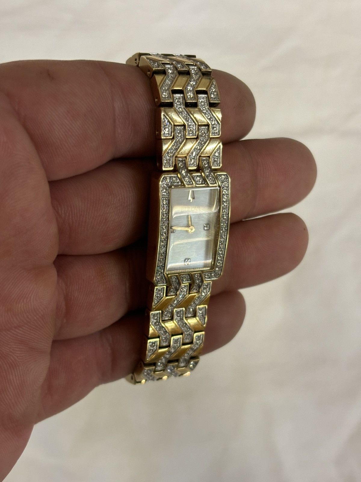 Bulova Bulova Women’s 98L301 Classic Diamond Gold Tone Womens Watch Size ONE SIZE - 5 Thumbnail