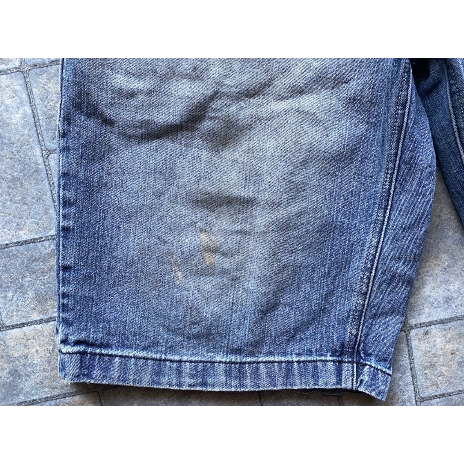 Southpole Southpole Denim Shorts Jorts Y2K Men’s 36 Blue Back Pocket Designs Flaws Wear Grunge 90s Hip Hop Mens Size US 36 / EU 52 - 7 Thumbnail