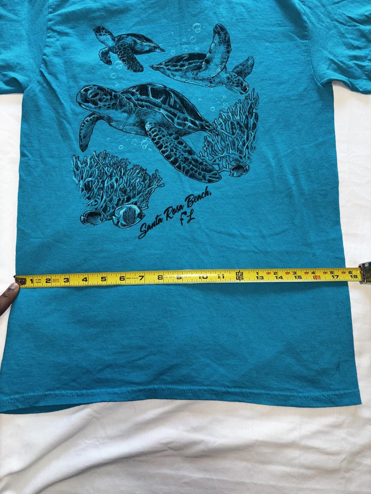 Gildan Retro Santa Rosa Beach Tee - Aquatic Sea Turtle Design Size US S / EU 44-46 / 1 - 7 Thumbnail