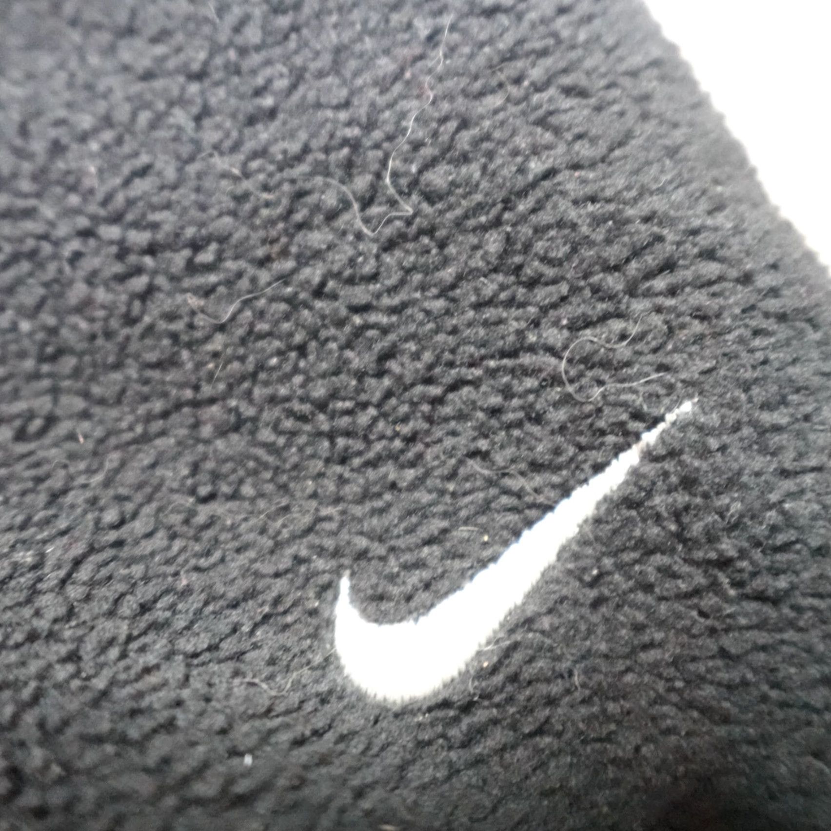Nike VINTAGE Nike Hoodie XL Black Fleece 1/4 Zip Embroidered Mens Size US XL / EU 56 / 4 - 2 Thumbnail
