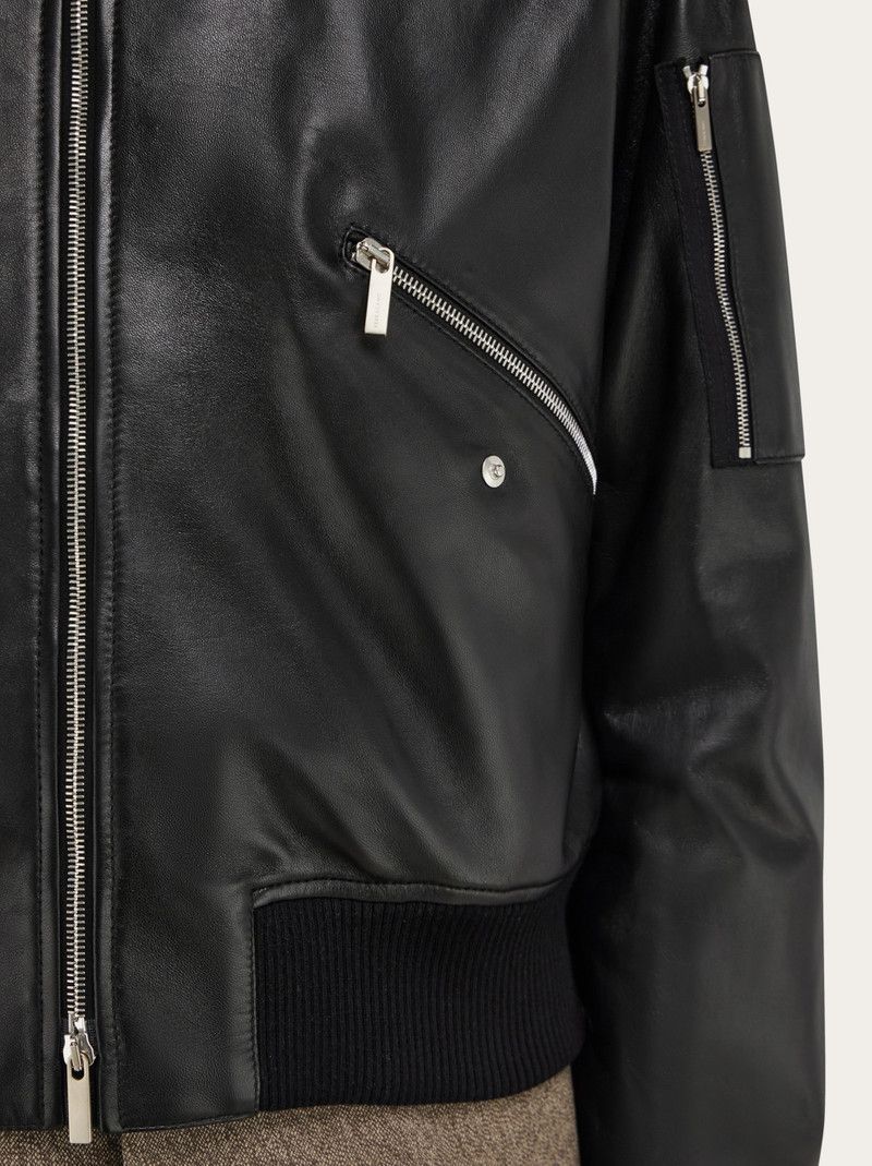 Salvatore Ferragamo o1s1rm0226 Leather Jacket in Black Size US L / EU 52-54 / 3 - 7 Thumbnail