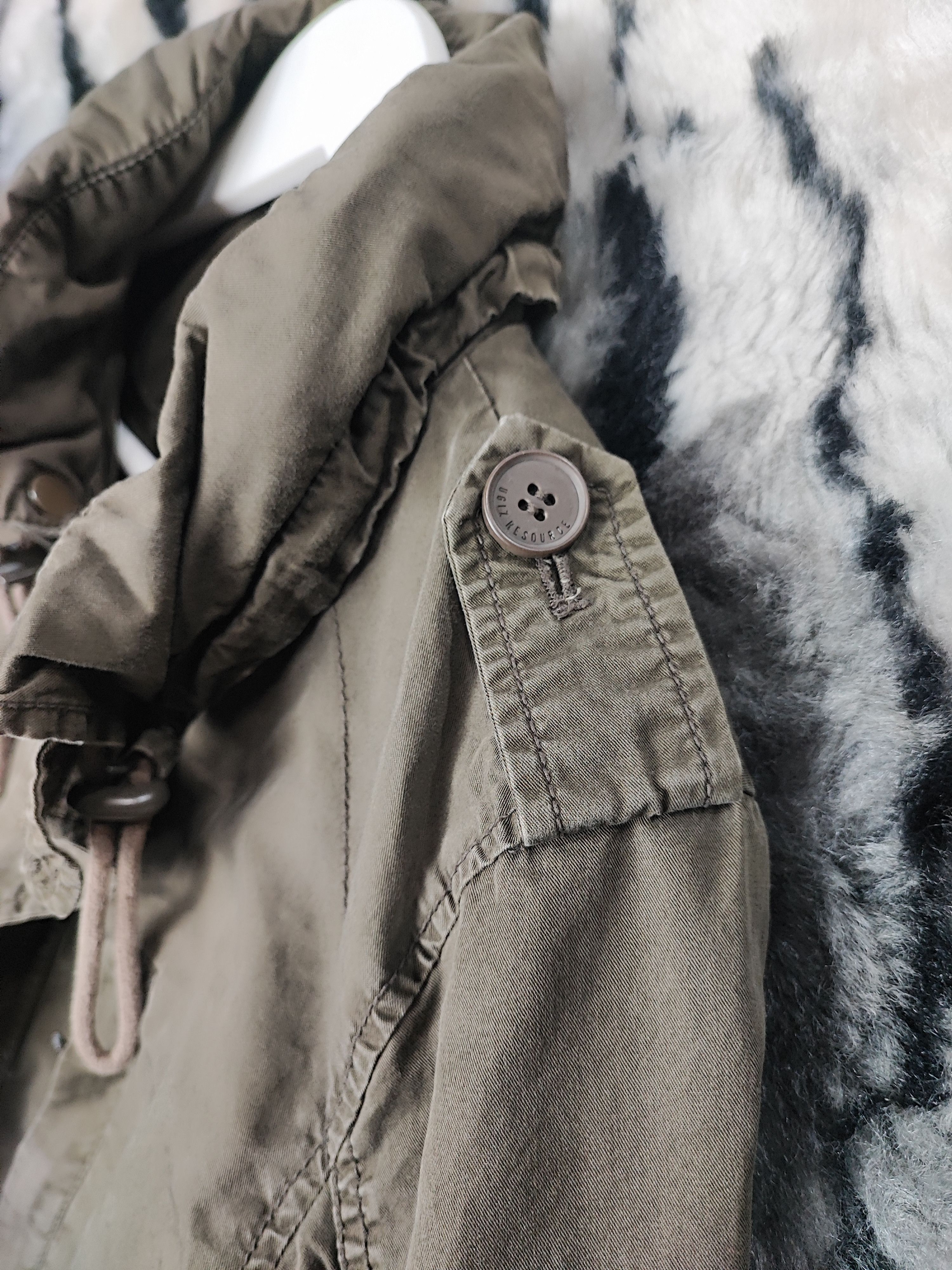 Alpha Industries Army Ugiz Parka Fishtail Bondage Jacket Hoodie Size US S / EU 44-46 / 1 - 14 Thumbnail