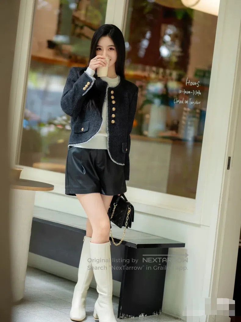 Saint Laurent Paris Saint Laurent Paris Black Leather Shorts Size 33" - 1 Thumbnail