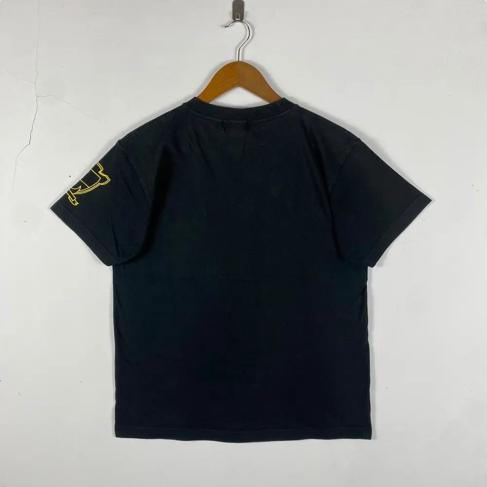 Japanese Brand Japanese Brand TABLOID NEWS Crest Shield Graphic Tee Shirt Size US M / EU 48-50 / 2 - 4 Thumbnail