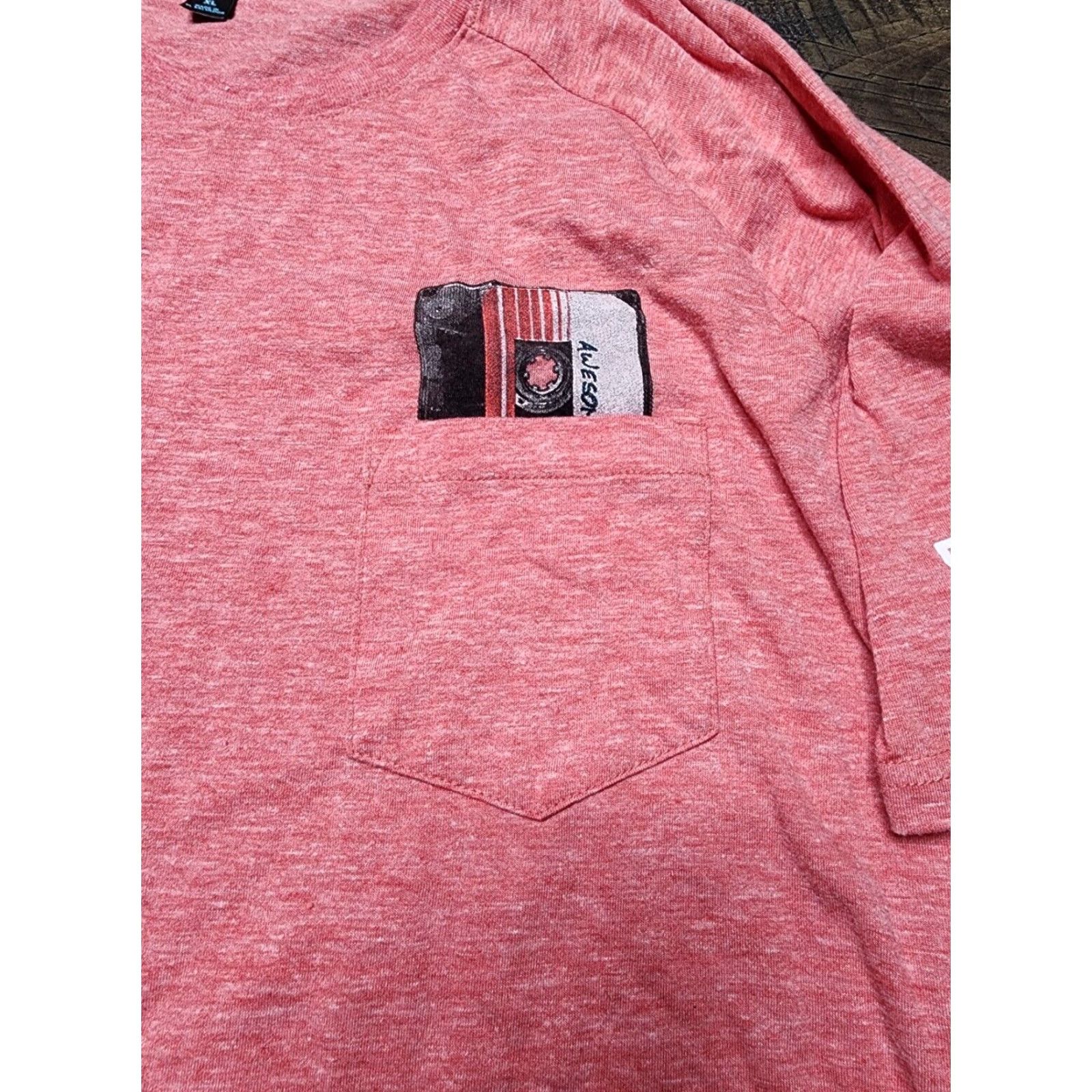 Vintage VINTAGE District Made Guardians of the Galaxy Vol. 2 Promo Pocket T Shirt XL Red Unisex Adults Short Sleeve Crew Neck Men Women Size XL / US 12-14 / IT 48-50 - 2 Thumbnail