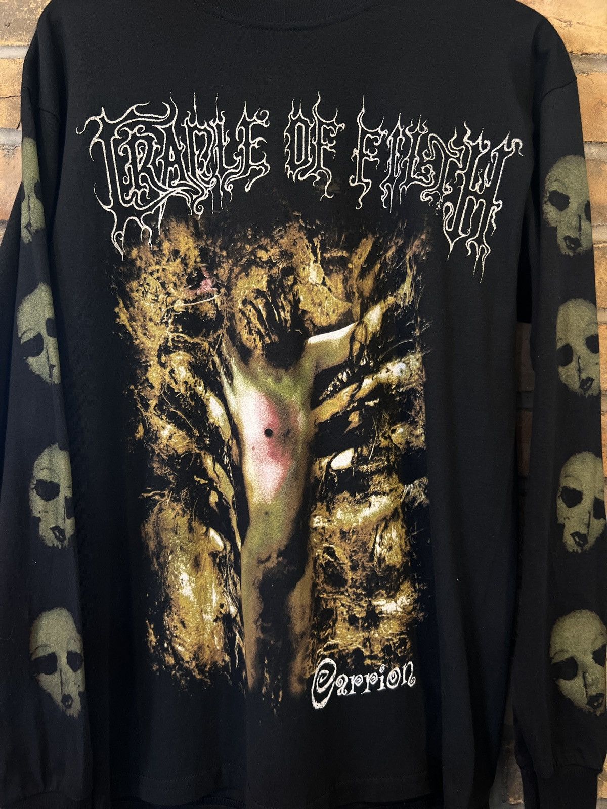 Band Tees 05’ Cradle Of Filth “Smell The Grave” Long Sleeve Size US M / EU 48-50 / 2 - 3 Thumbnail