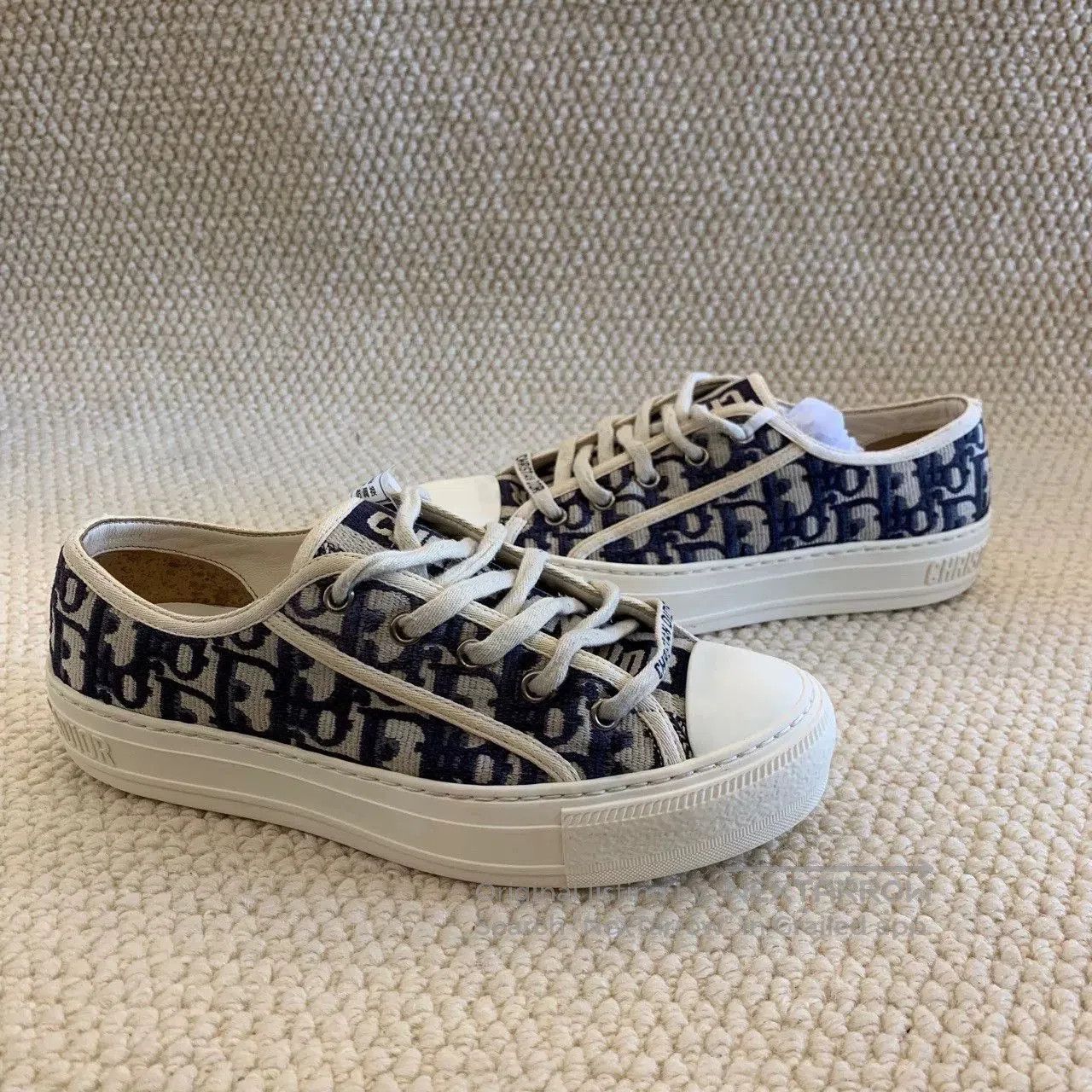 Dior Dior Oblique Canvas Low. Size US 6 / IT 36 - 9 Thumbnail
