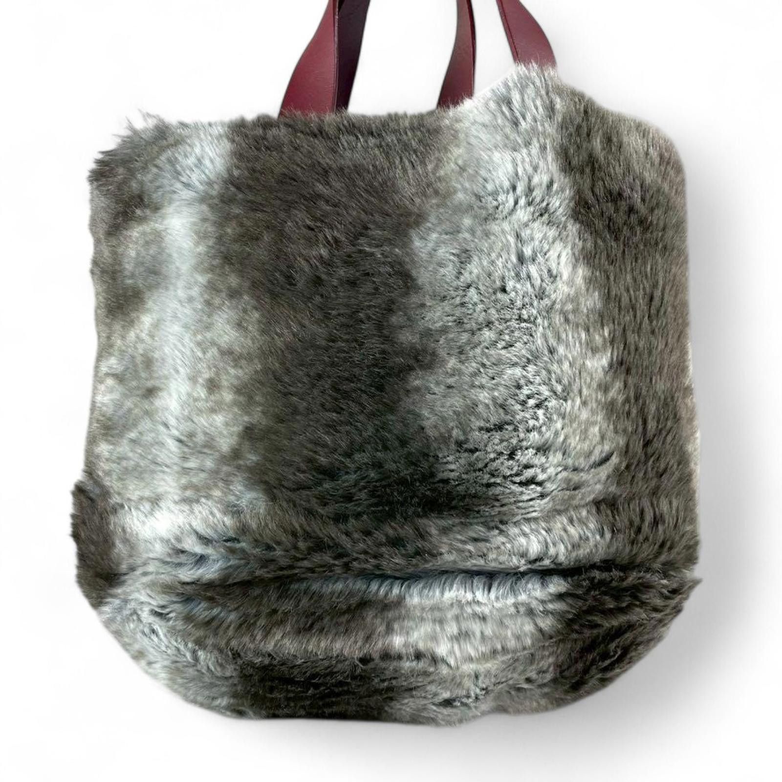 Vivienne Westwood Vivienne Westwood - Faux Fur Tote Bag with Gold Charm Size ONE SIZE - 4 Thumbnail