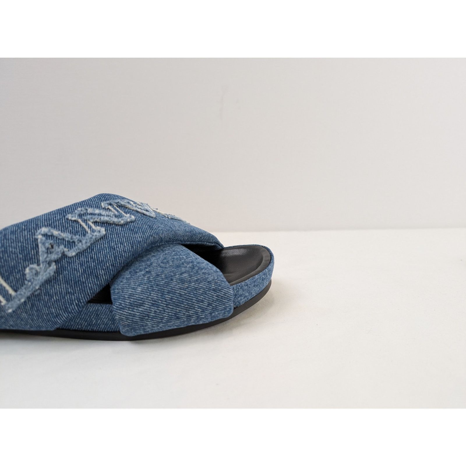 Lanvin o1rshd1 Cross Sandal Slipper with Denim in Blue Size US 10 / EU 43 - 4 Thumbnail