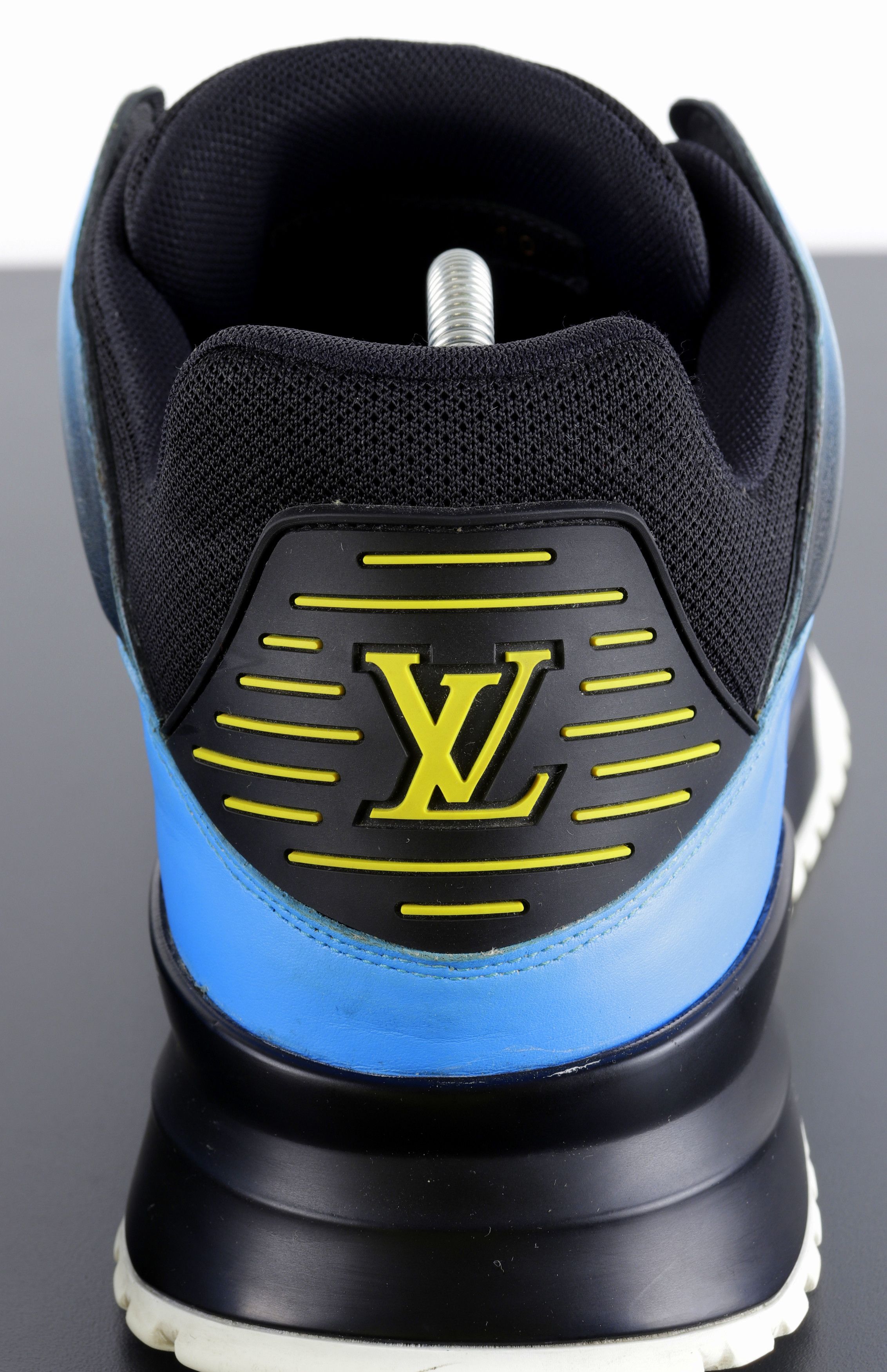 Louis Vuitton Louis Vuitton Calfskin Zig Zag Black Blue Sneakers Size US 11 / EU 44 - 11 Thumbnail