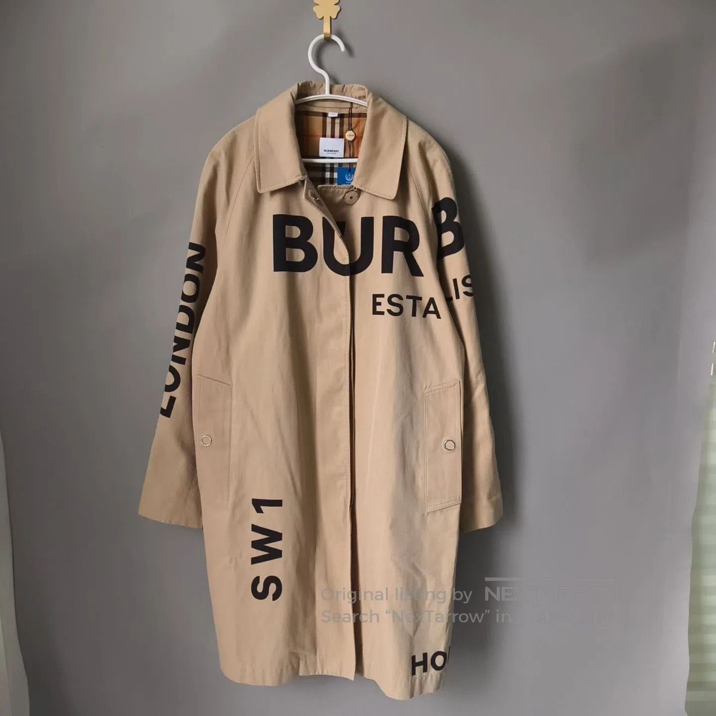 Burberry Burberry Khaki Logo Trench Coat. Size XXS / US 00 / IT 34 - 1 Thumbnail
