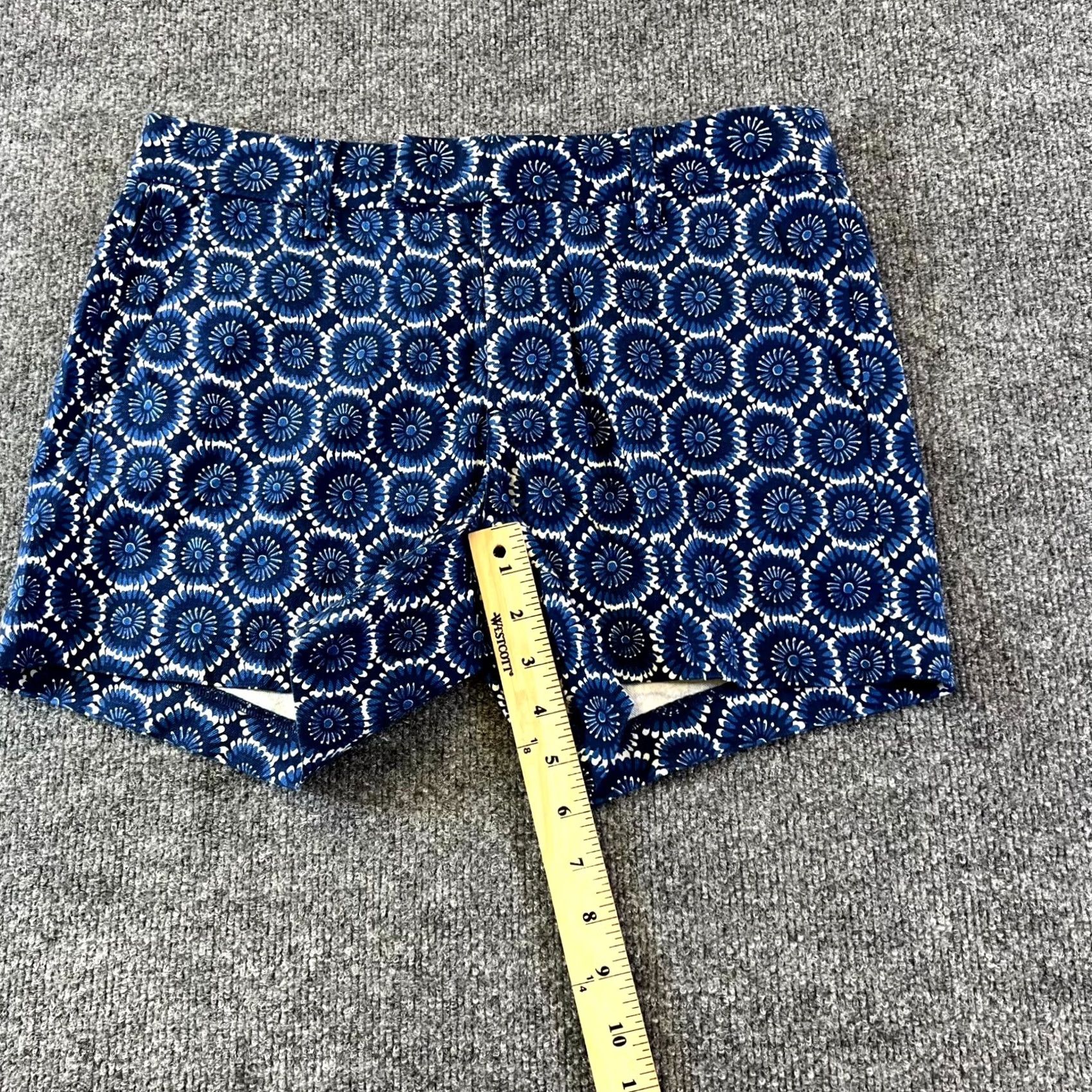 Vintage Level 99 Cindie Shorts Women's 27 Blue Floral Print Stretch Slash Pockets Casual Size 27" / US 4 / IT 40 - 4 Thumbnail