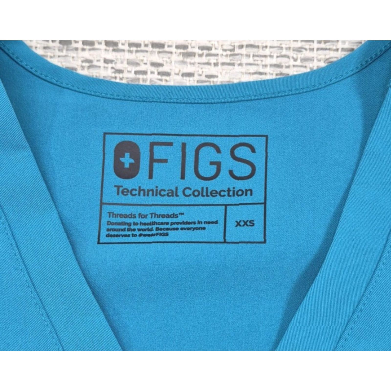 Vintage FIGS T-Shirt Womens XXS Tunic Scrub Top Blue V-Neck Pockets Stretch Size XXS / US 00 / IT 34 - 3 Thumbnail