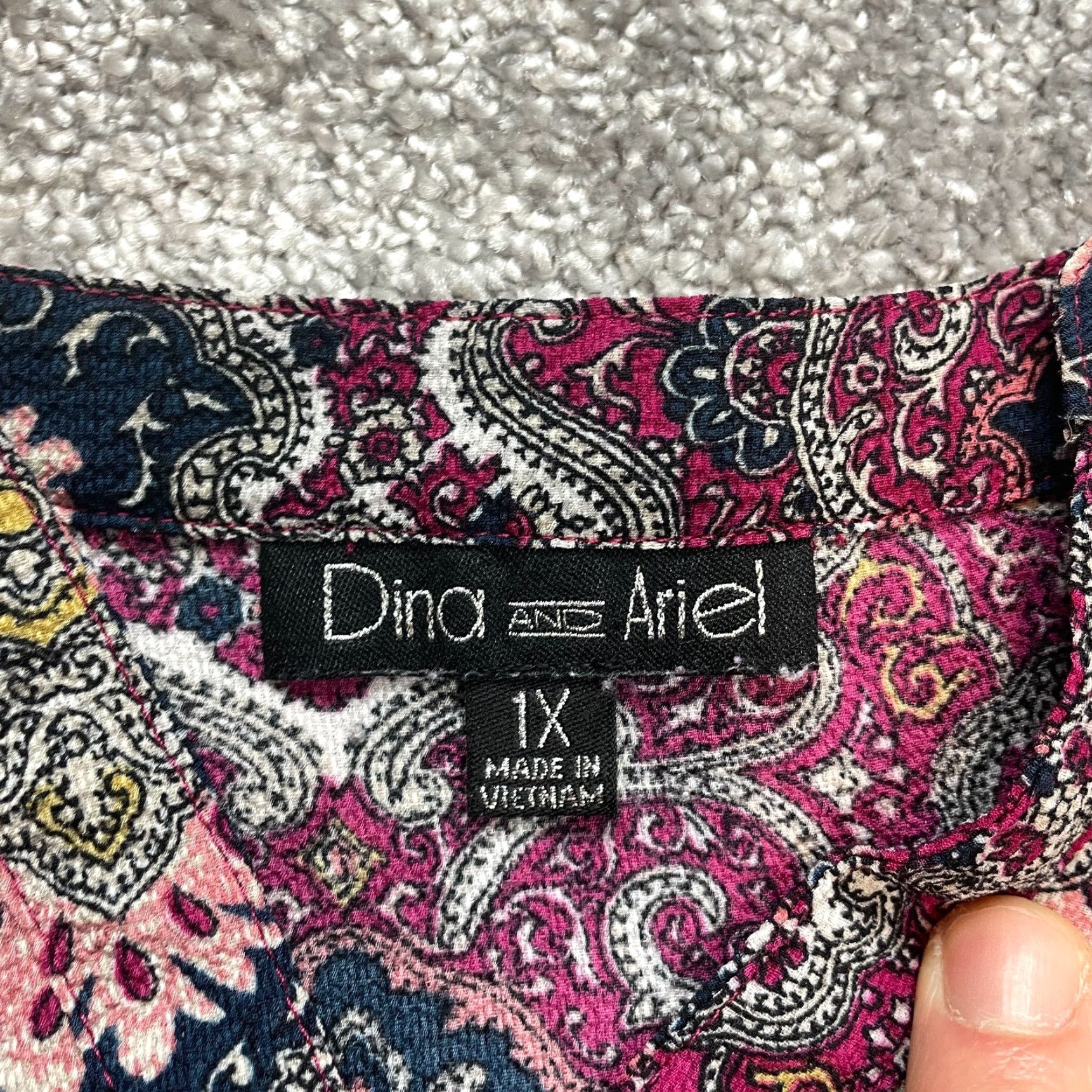 Vintage Dina and Ariel Blouse Top Womens 1X Dark Red Jacobean Long Sleeve V Neck Ladies Size XL / US 12-14 / IT 48-50 - 3 Thumbnail