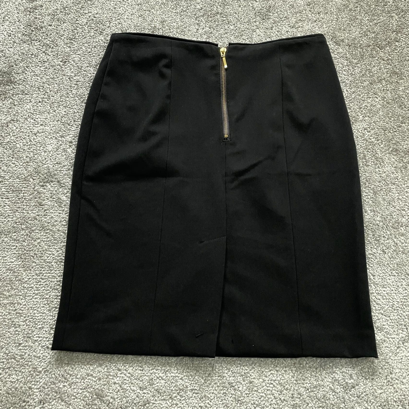 H&M H&M Pencil Straight Skirt Womens 40 Solid Black Knee Length Back Zip Workwear Size 27" / US 4 / IT 40 - 2 Thumbnail