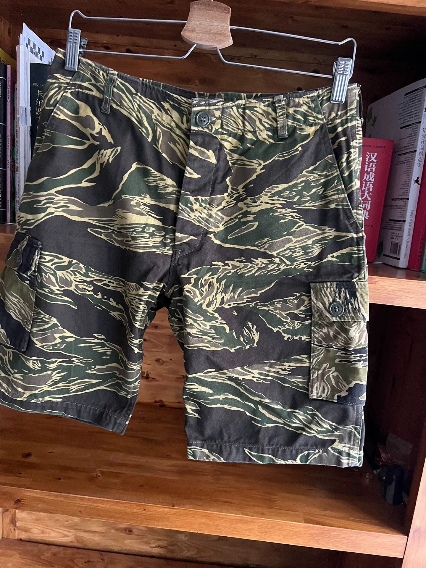 The Real McCoy's Camouflage Handmade Shorts Size US 40 / EU 56 - 3 Thumbnail