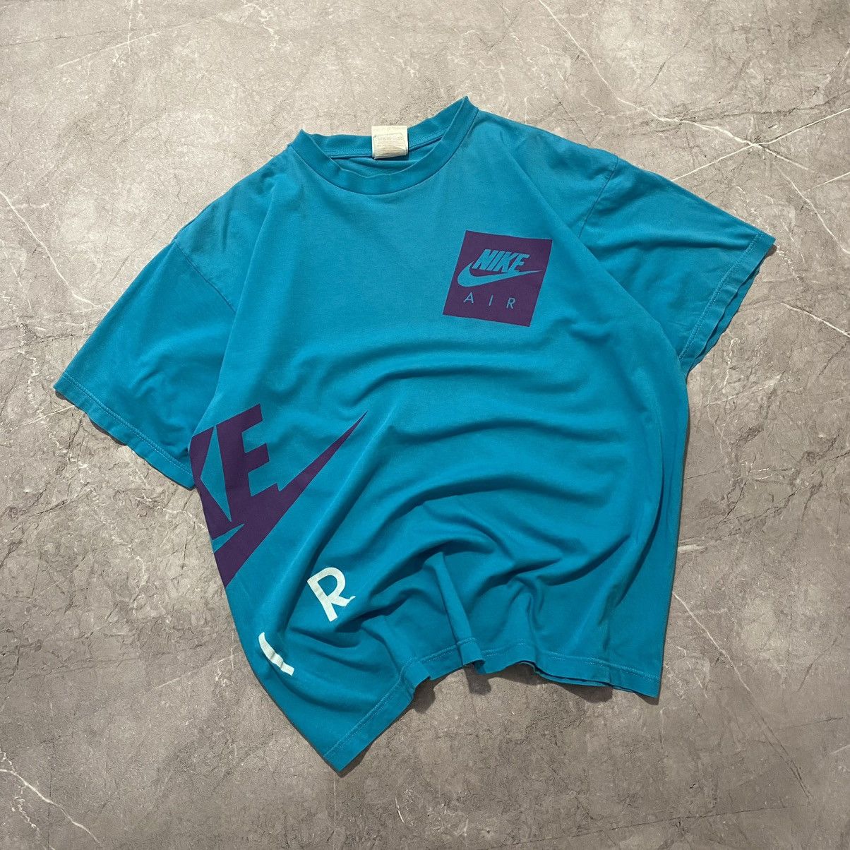 Nike × Vintage VINTAGE NIKE AIR TEE BIG LOGO USA 90s Size US M / EU 48-50 / 2 - 5 Thumbnail
