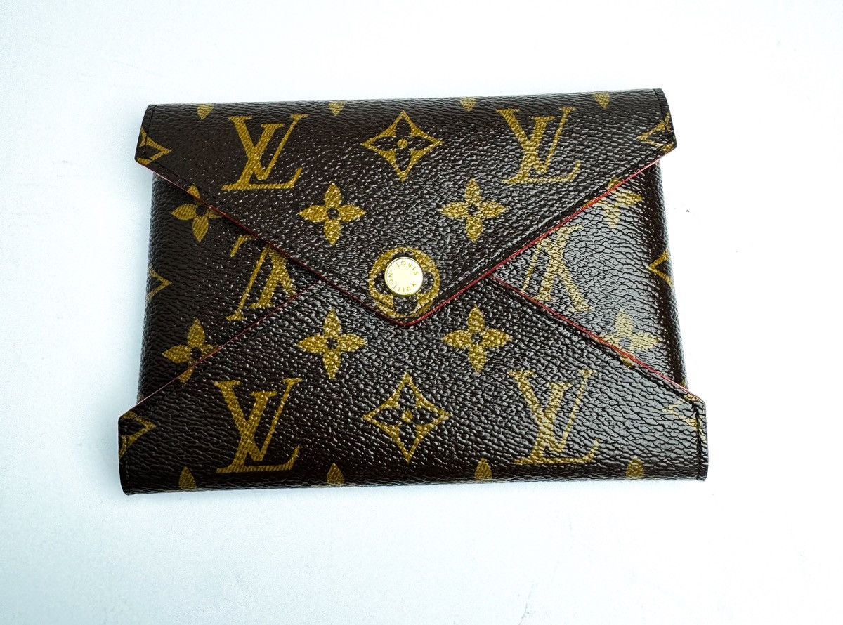 Louis Vuitton Louis Vuitton MEDIUM KIRIGAMI POCHETTE Brown Monogram Size ONE SIZE - 1 Thumbnail