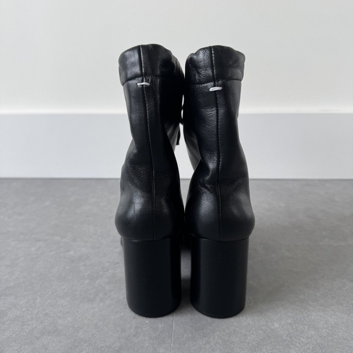 Maison Margiela Maison Margiela Tabi Drawstring Ankle Boots Size US 7 / IT 37 - 3 Thumbnail