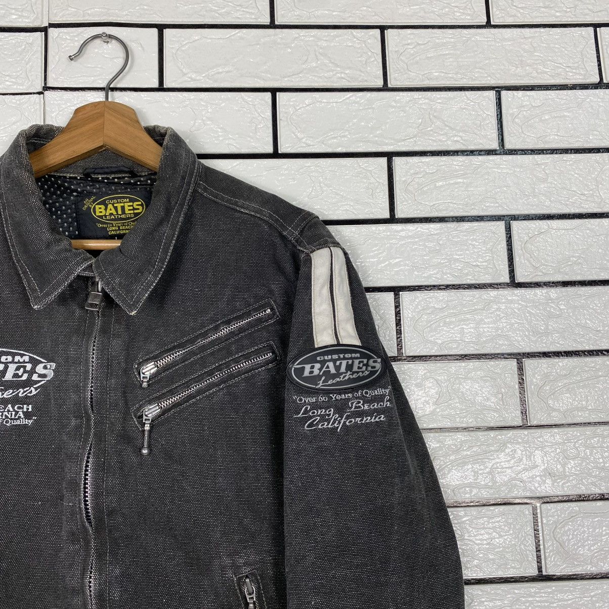 Japanese Brand 🔥VINTAGE BIKER JACKET CUSTOM BATES LEATHERS BIG LOGO Size US L / EU 52-54 / 3 - 6 Thumbnail