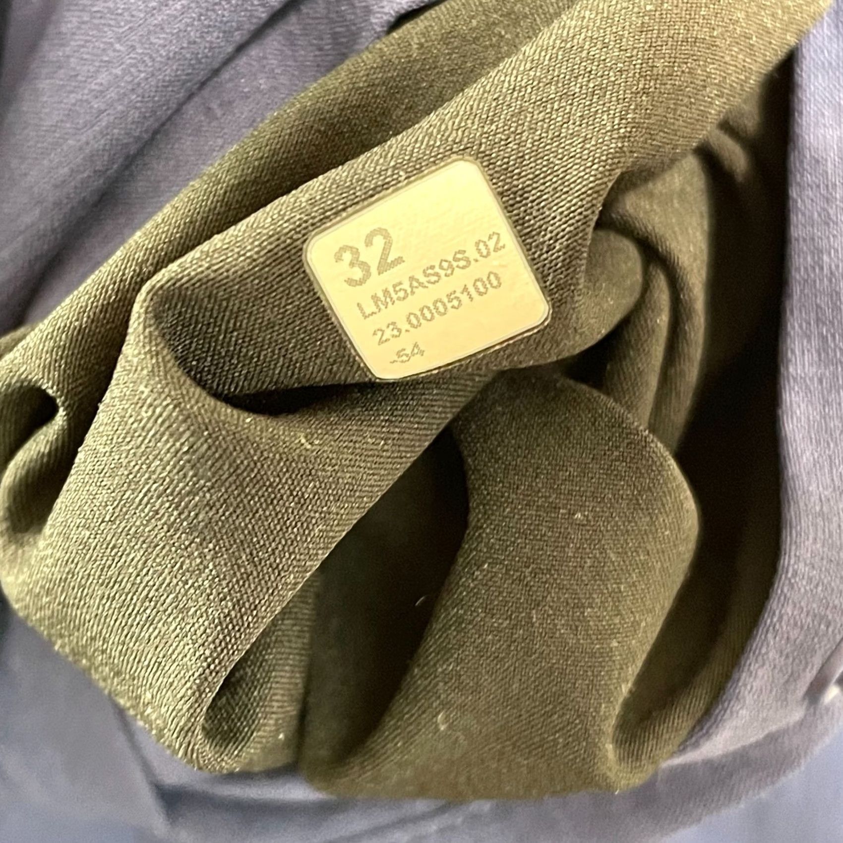 Lululemon Lululemon Commission Classic-Tapered Golf Pants Men 32 Navy Performance Color Blue Chino Pockets Stretch Lightweight Inseam 30 Boy? Size US 32 / EU 48 - 2 Thumbnail