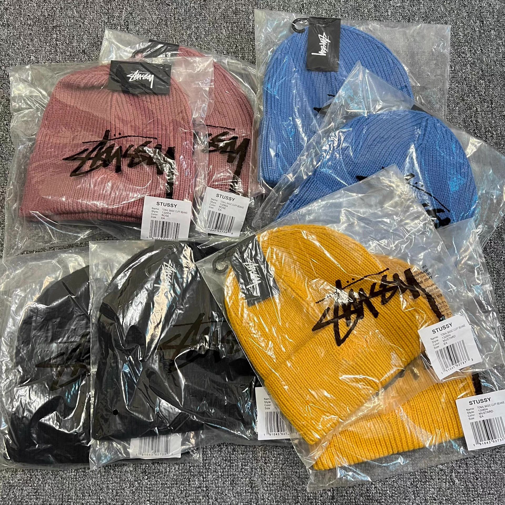 Stussy Stussy classic solid color embroidered logo knit beanie Q7 Size ONE SIZE - 2 Thumbnail