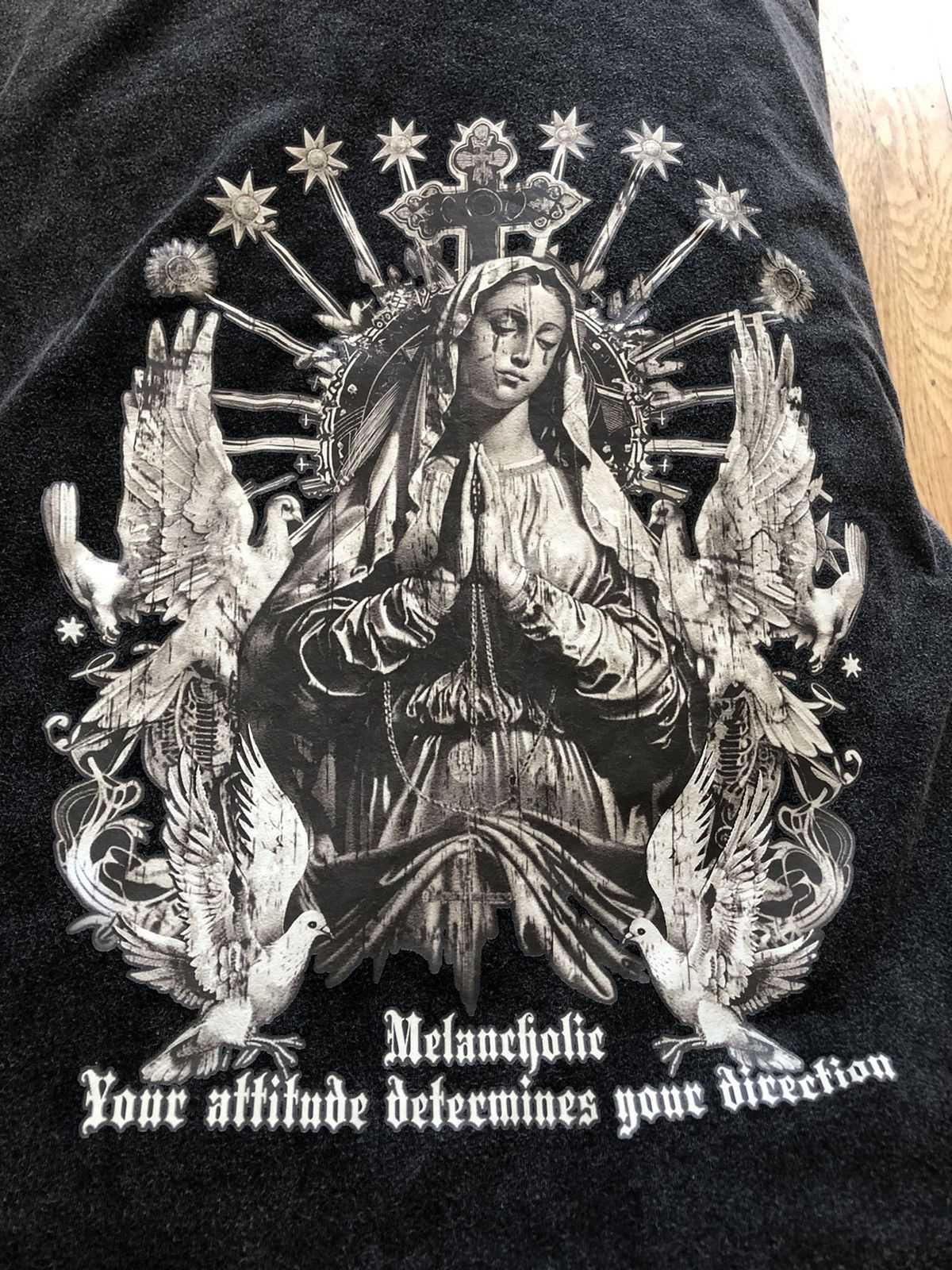 Vintage MELANCHOLIA VINTAGE QUALITY TEE SHIRT Size US L / EU 52-54 / 3 - 2 Thumbnail