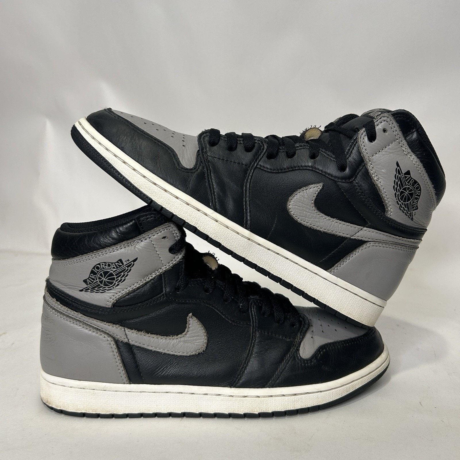 Jordan Brand Nike Air Jordan 1 Retro High OG “Shadow” (2018) Size US 11.5 / EU 44-45 - 1 Thumbnail