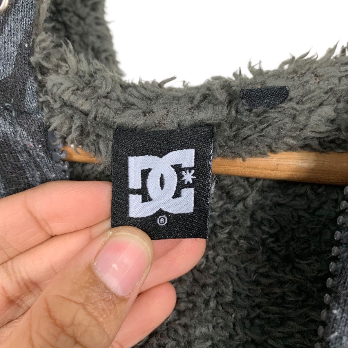 DC DC SHOES Fleece Lined Zipper Hoodie Sweatshirt #2555-C115 Size US M / EU 48-50 / 2 - 17 Thumbnail