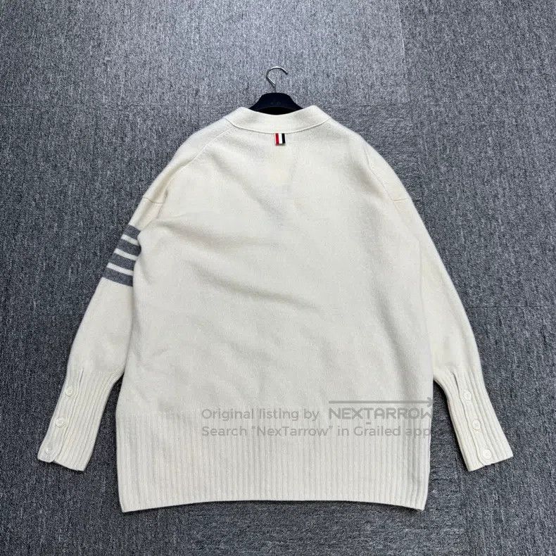 Thom Browne Thom Browne Four-stripe Wool Knit Cardigan Size XS / US 0-2 / IT 36-38 - 5 Thumbnail