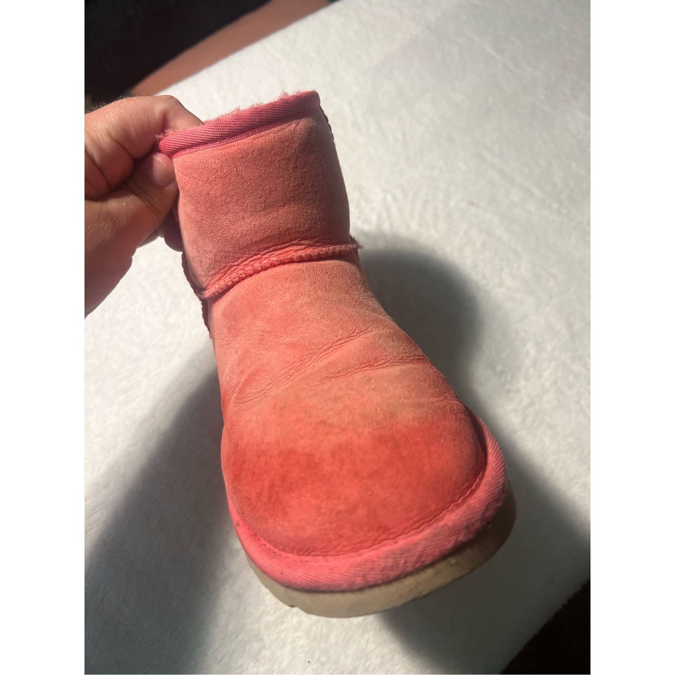 Ugg Ugg Pink Classic Low Boots Woman’s Size 6 -Could Use A Clean Size US 6 / IT 36 - 7 Thumbnail