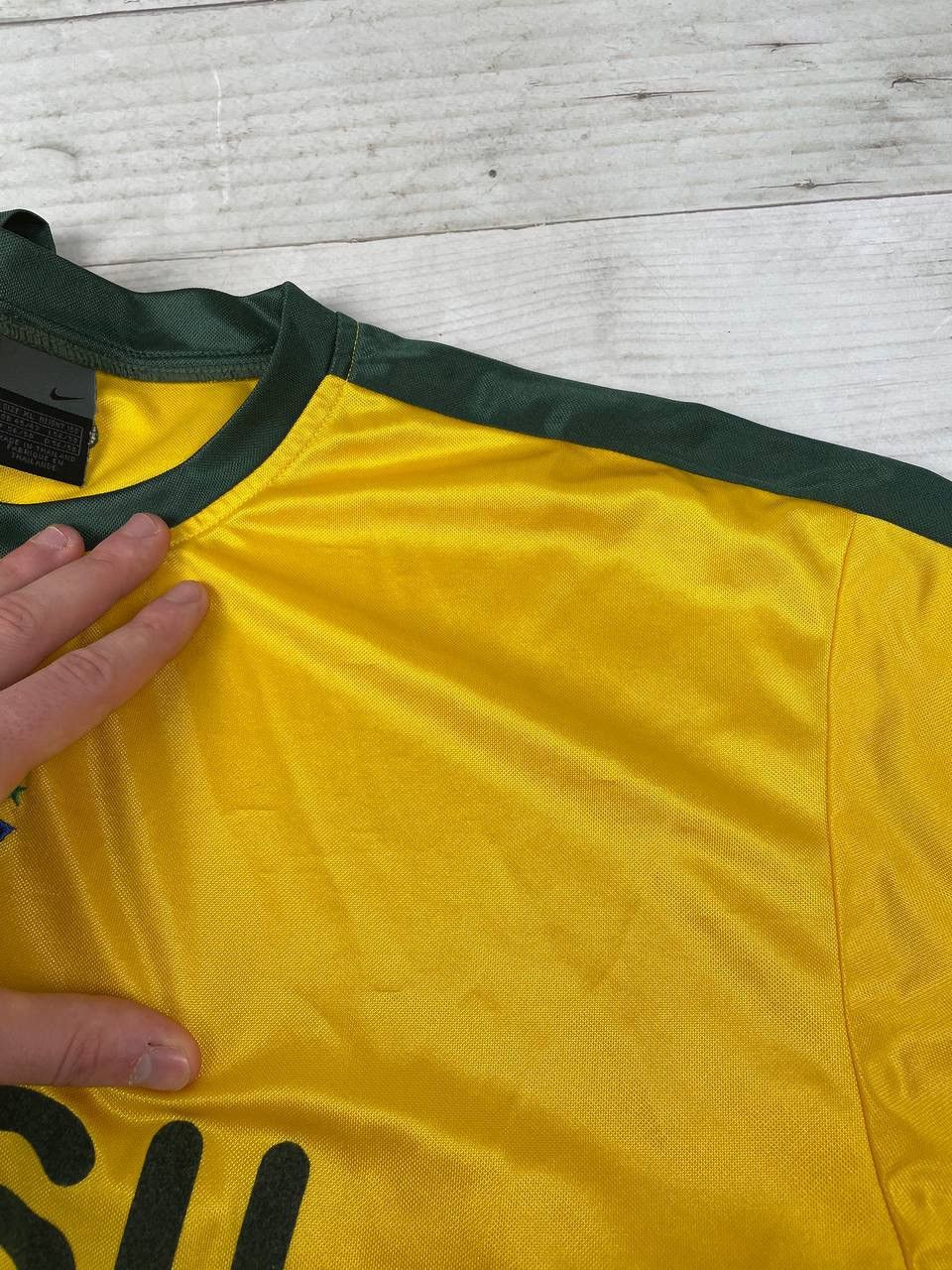 Nike Vintage Nike Brazil 2000 2002 Training Shirt Soccer Jersey Size US XL / EU 56 / 4 - 7 Thumbnail