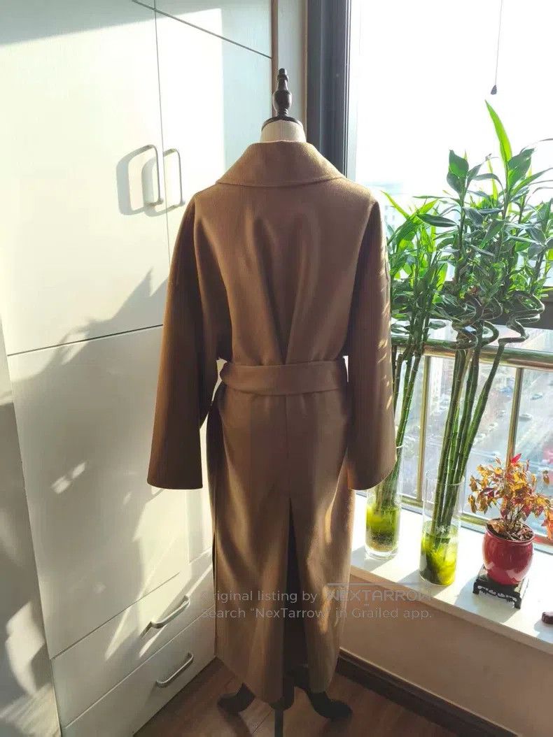 Loewe Loewe Coat, Camel Color, Made in Italy Size XS / US 0-2 / IT 36-38 - 2 Thumbnail