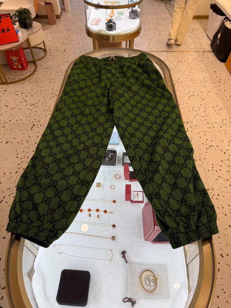 Gucci Gucci green logo-woven striped jogging pants Size US 32 / EU 48 - 1 Thumbnail