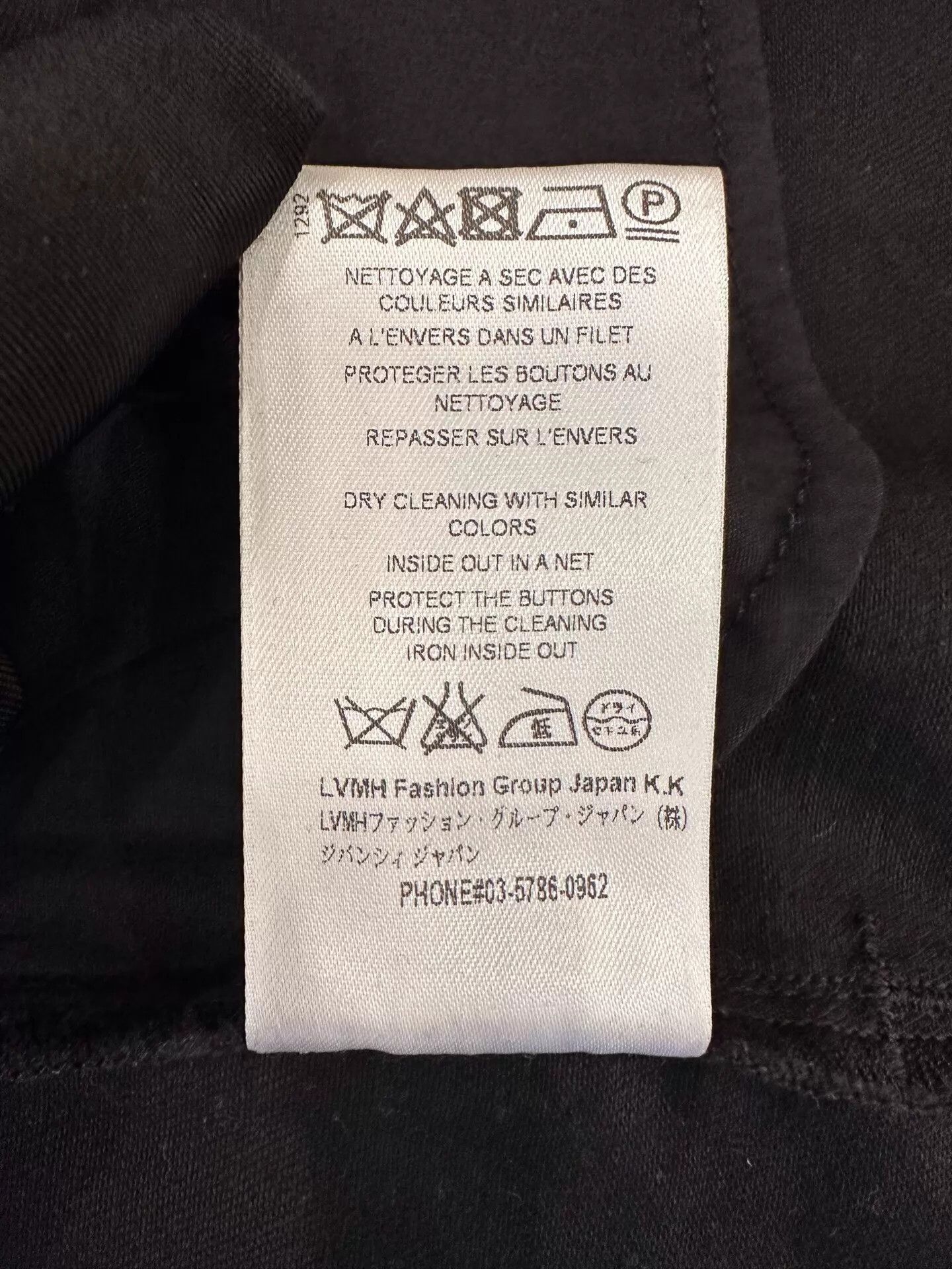 Givenchy Givenchy women's black denim shorts back leather logo 38 Size 26" / US 2 / IT 38 - 6 Thumbnail