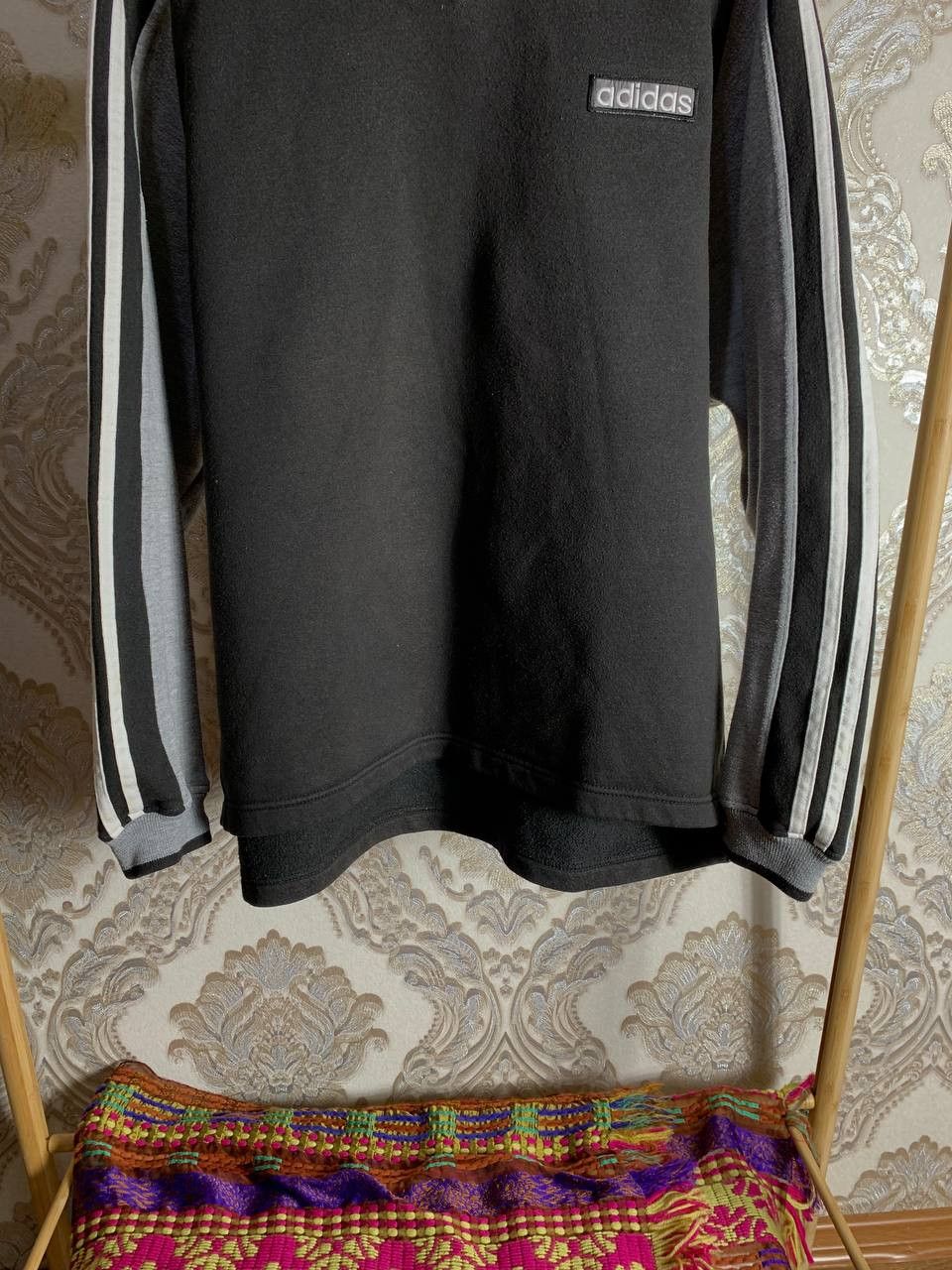 Adidas Vintage Adidas Original Equipment Retro Sweatshirt Y2K 90s Size US L / EU 52-54 / 3 - 1 Thumbnail