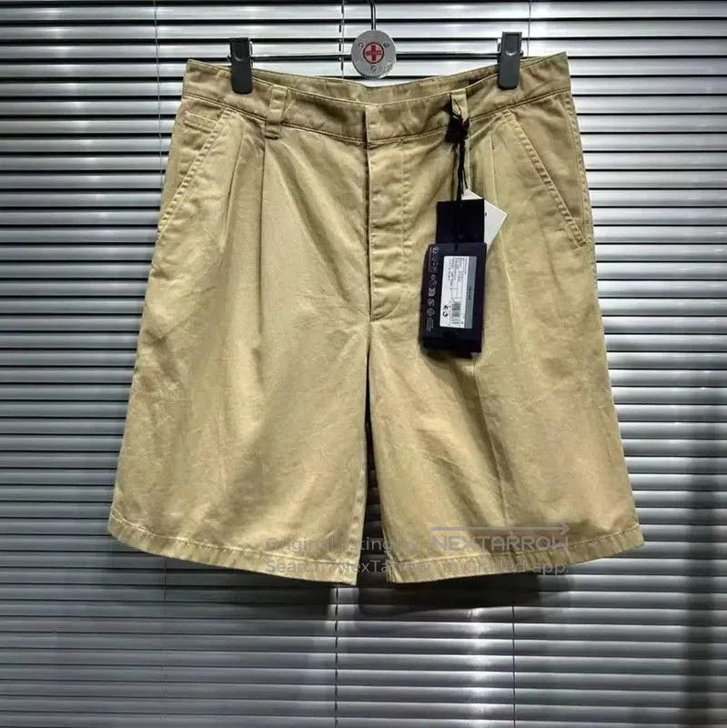 Prada Prada Khaki Cotton Casual Shorts for Summer. Size US 32 / EU 48 - 1 Thumbnail