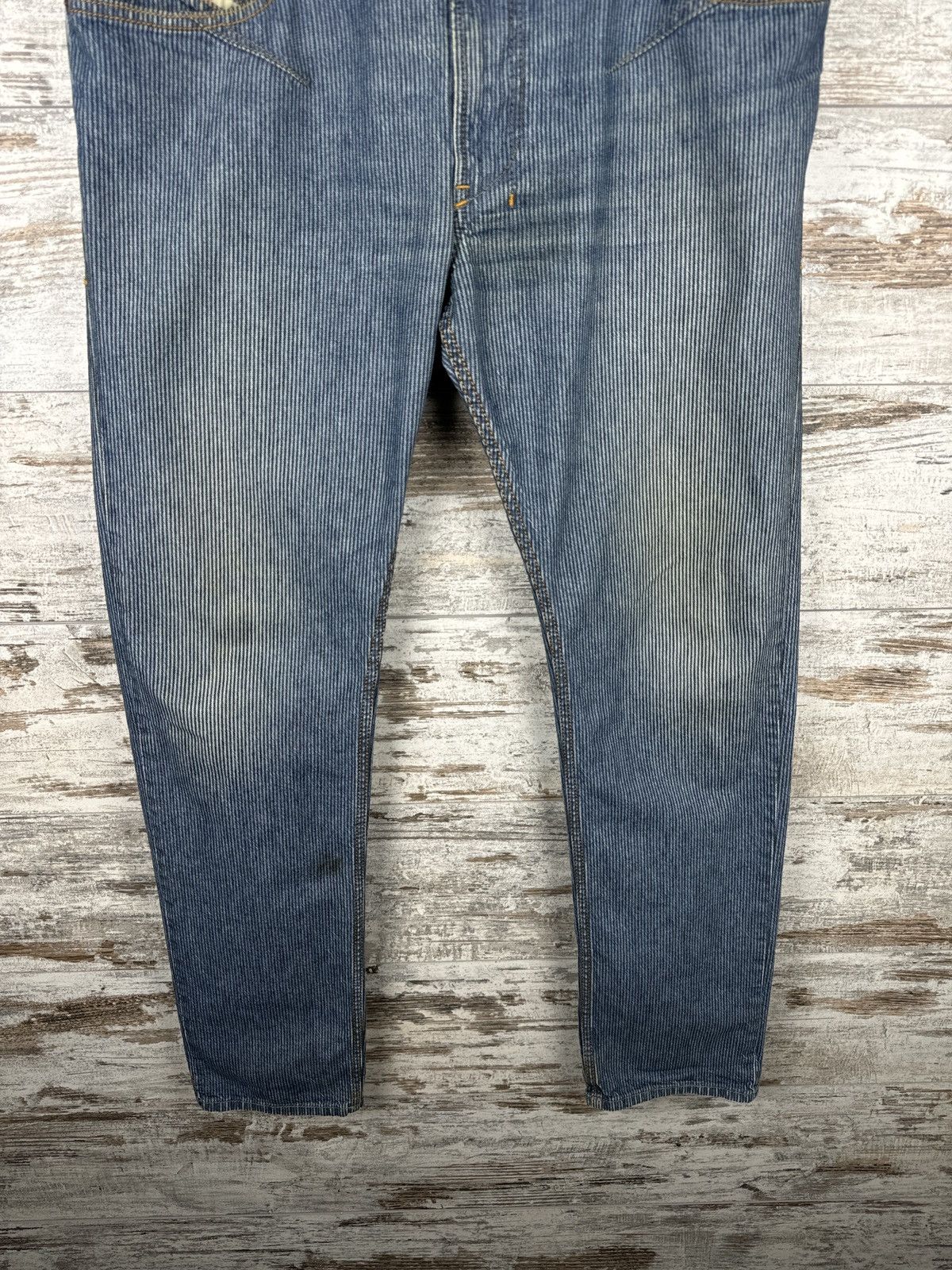 Diesel × Diesel Black Gold × Vintage Mens Vintage Diesel denim jeans luxury avant garde size 36 Size US 36 / EU 52 - 4 Thumbnail