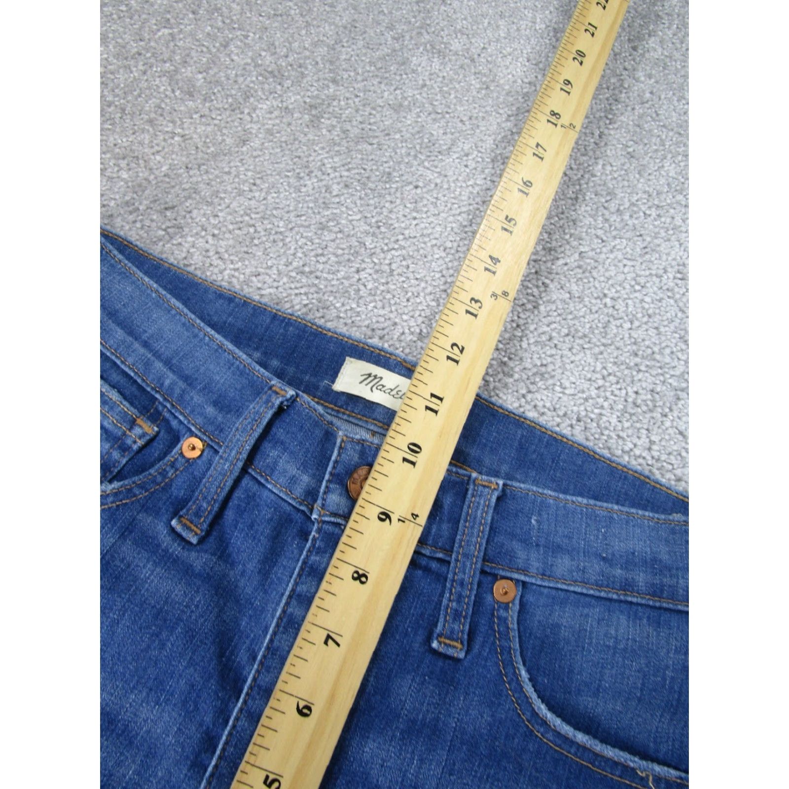 Madewell VINTAGE Madewell Jeans Womens 28 Skinny Mid Rise Dark Wash Denim Raw Hem Blue 2010s Womens Size 28" / US 6 / IT 42 - 6 Thumbnail
