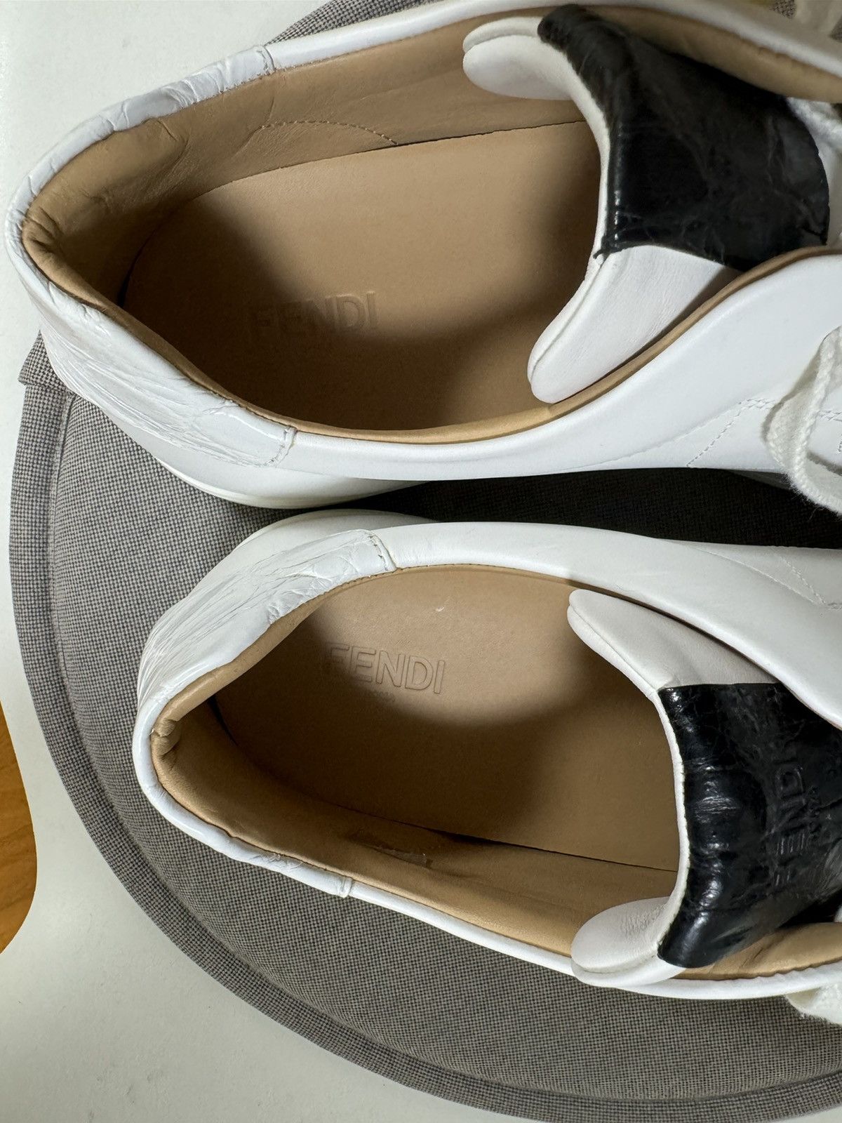 Fendi White bag bugs sneakers fendi Size US 8 / EU 41 - 6 Thumbnail