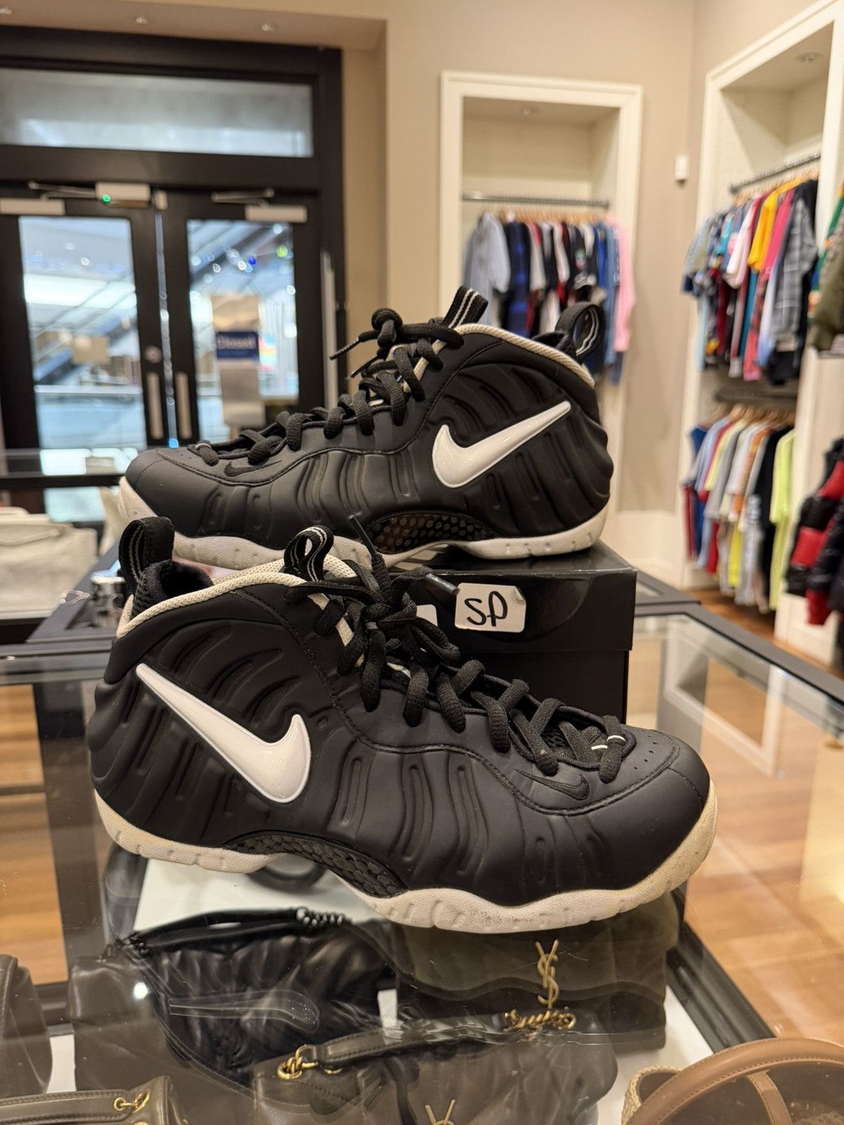 Nike Nike Air Foamposite Pro ‘Dr. Doom (2016)’ Size US 8.5 / EU 41-42 - 3 Thumbnail