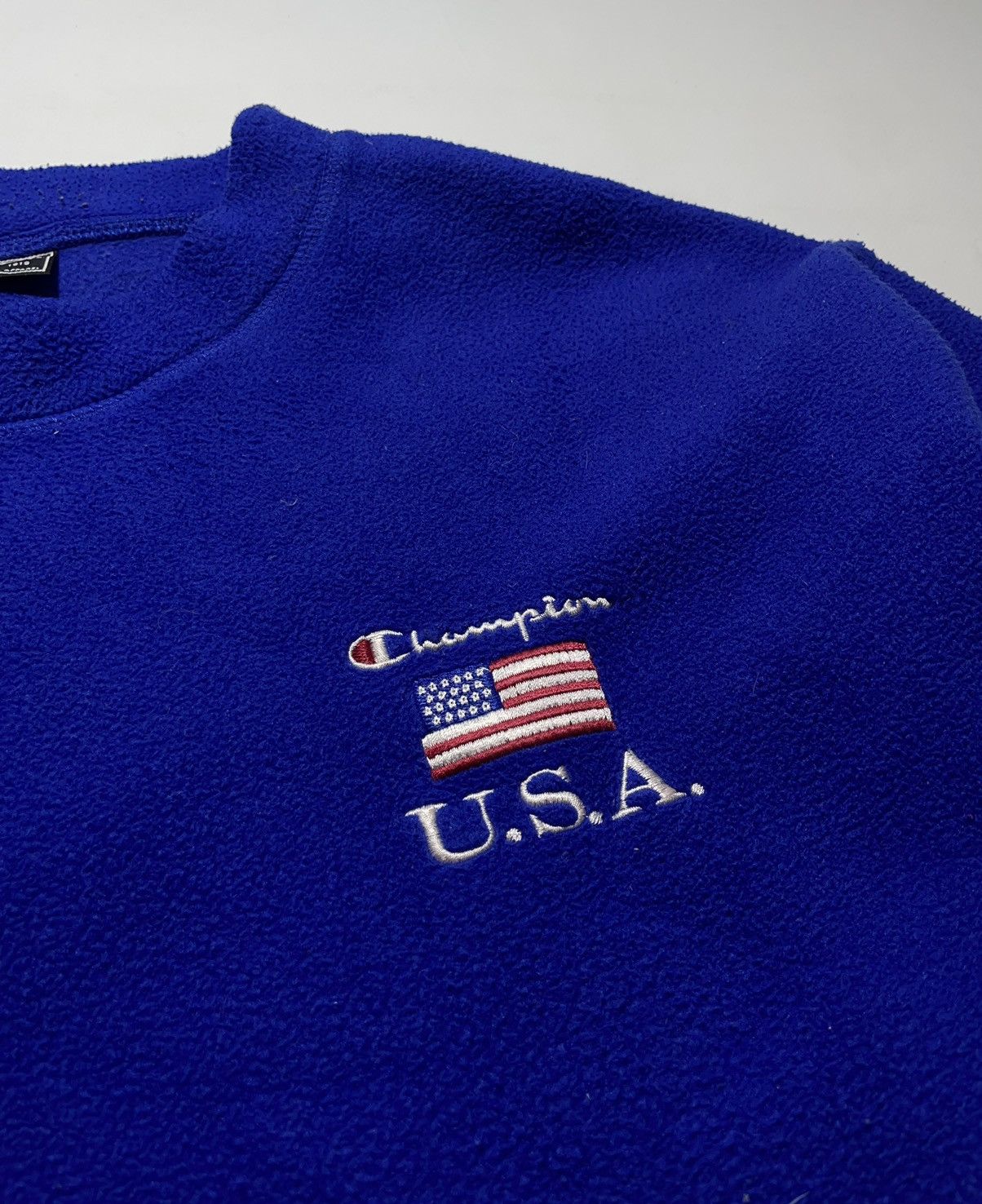 Champion Vintage Champion USA Fleece Size US L / EU 52-54 / 3 - 4 Thumbnail